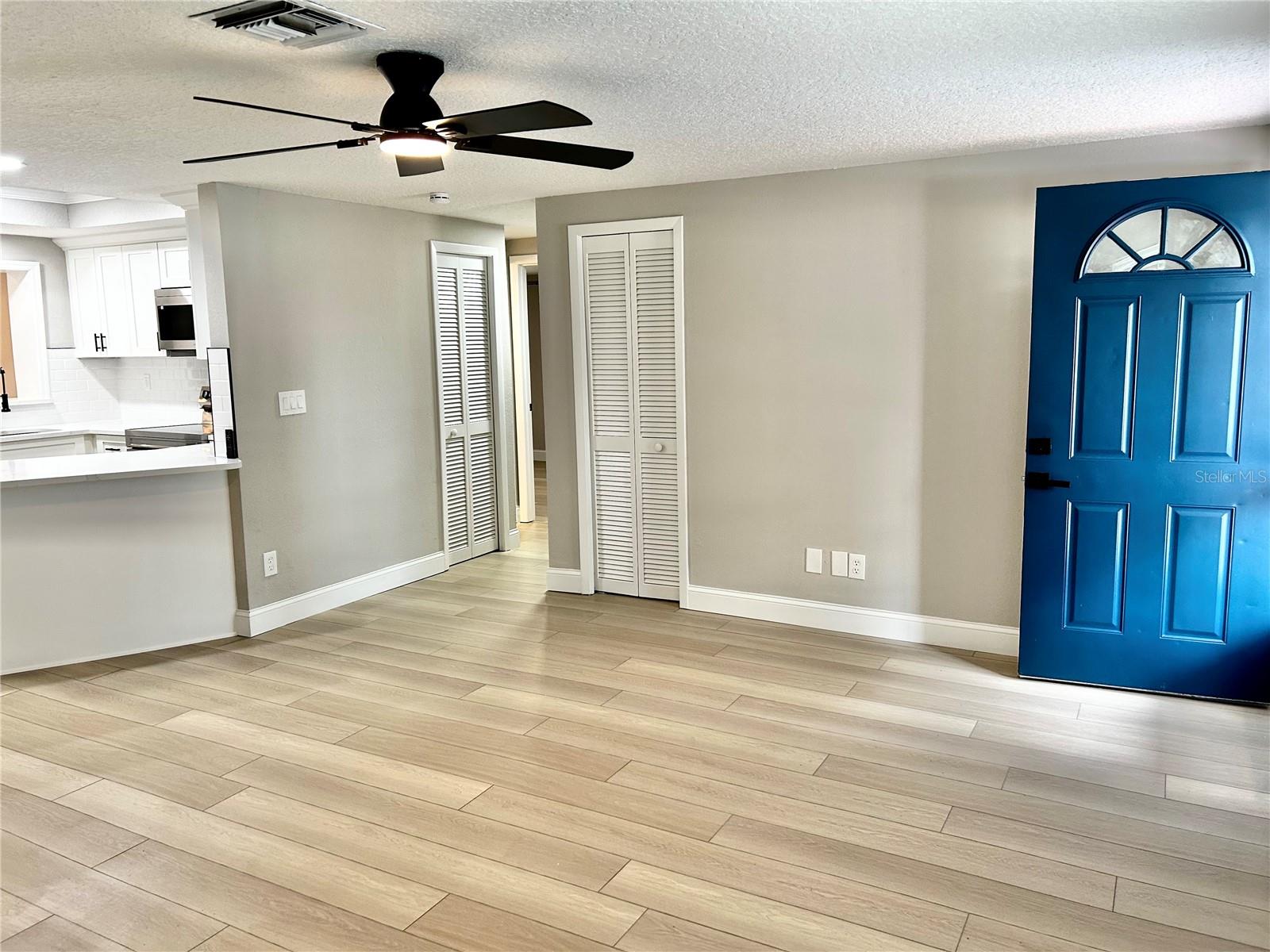 Image 18 of 52 For 9034 Cochise Lane