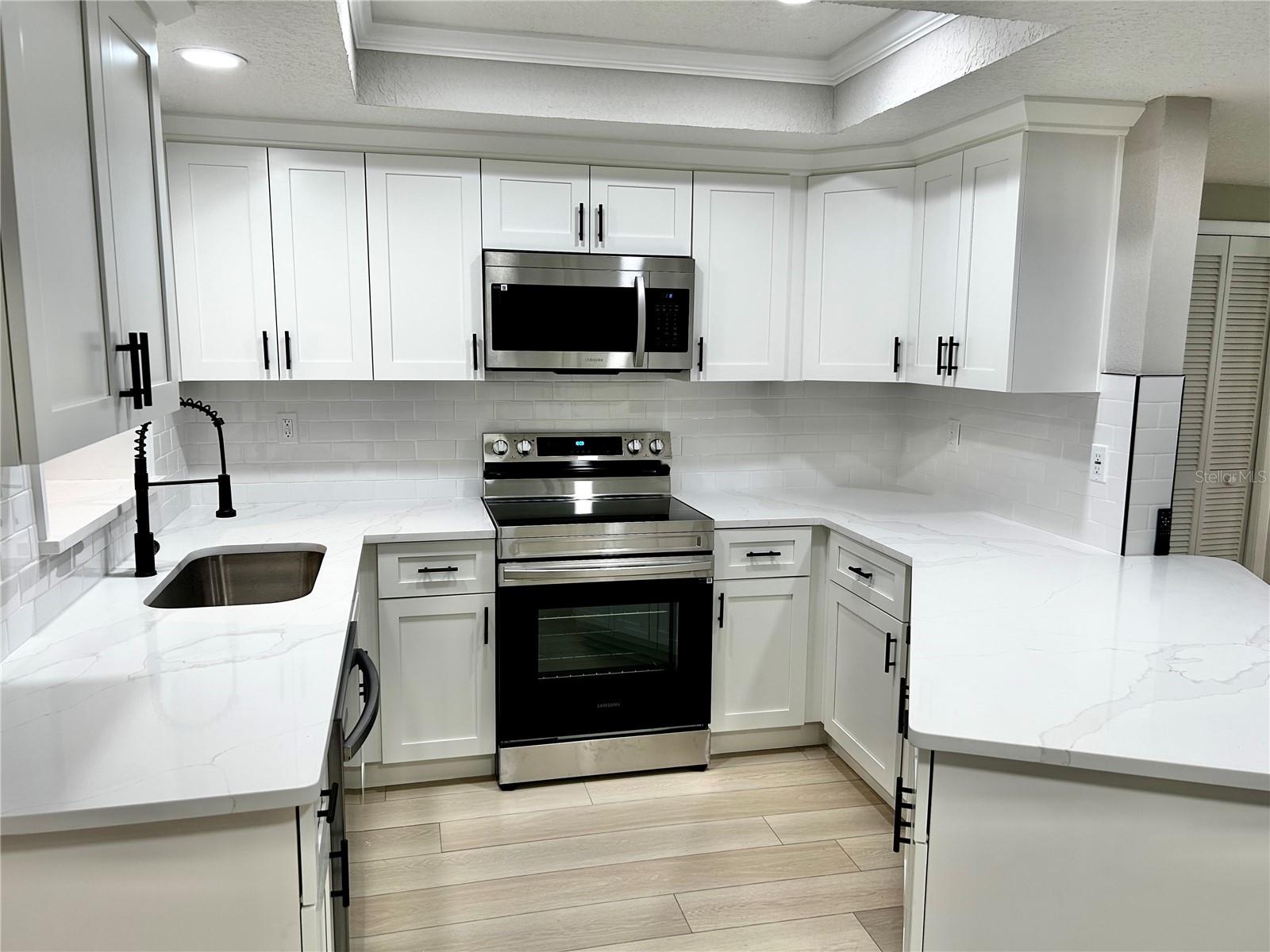 Image 5 of 52 For 9034 Cochise Lane