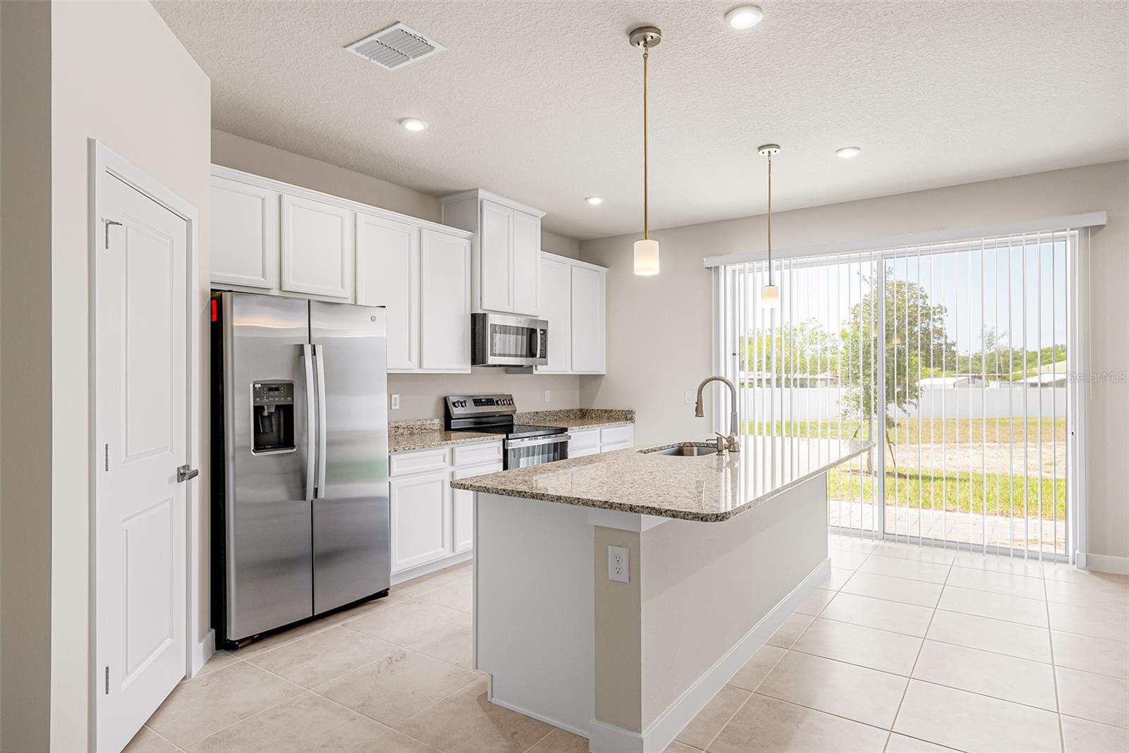 Image 5 of 13 For 1685 Kendall Pointe Place