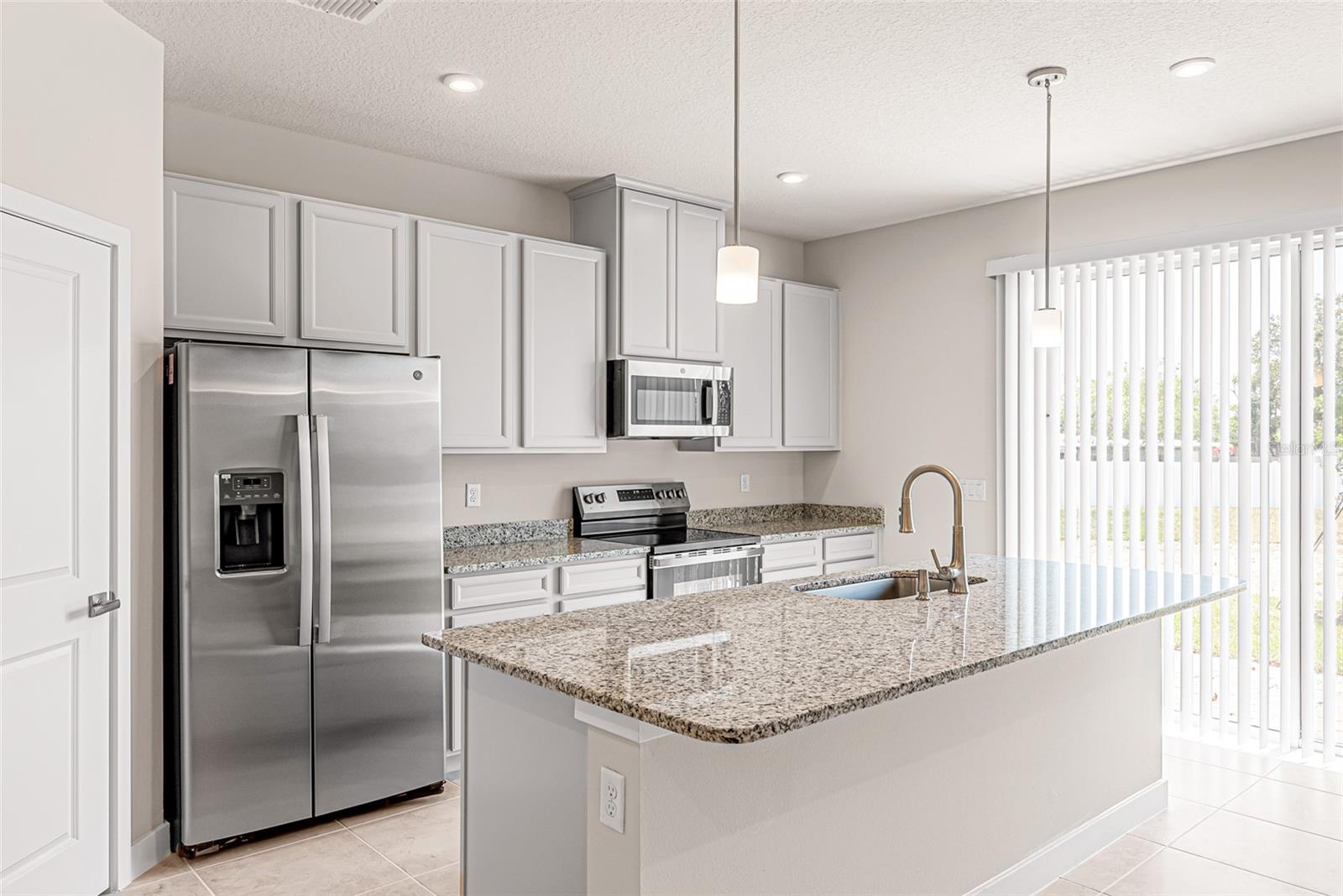 Image 7 of 11 For 1695 Kendall Pointe Place