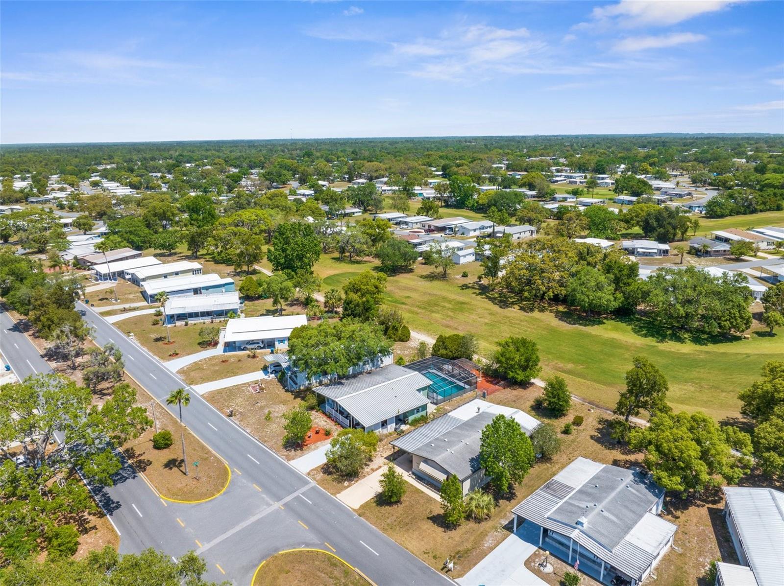 Listing photo id 44 for 7392 Highpoint Boulevard
