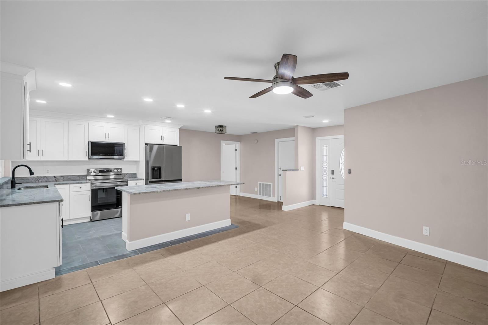Image 7 of 54 For 2660 Orangewood Court