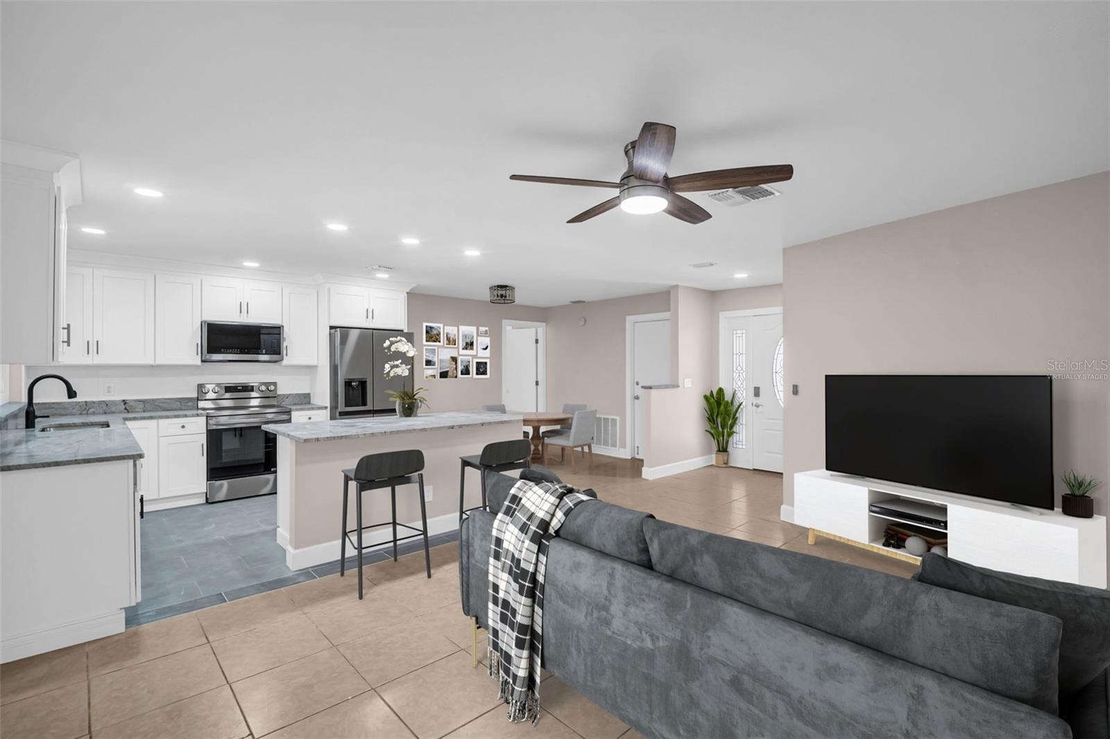 Image 8 of 54 For 2660 Orangewood Court