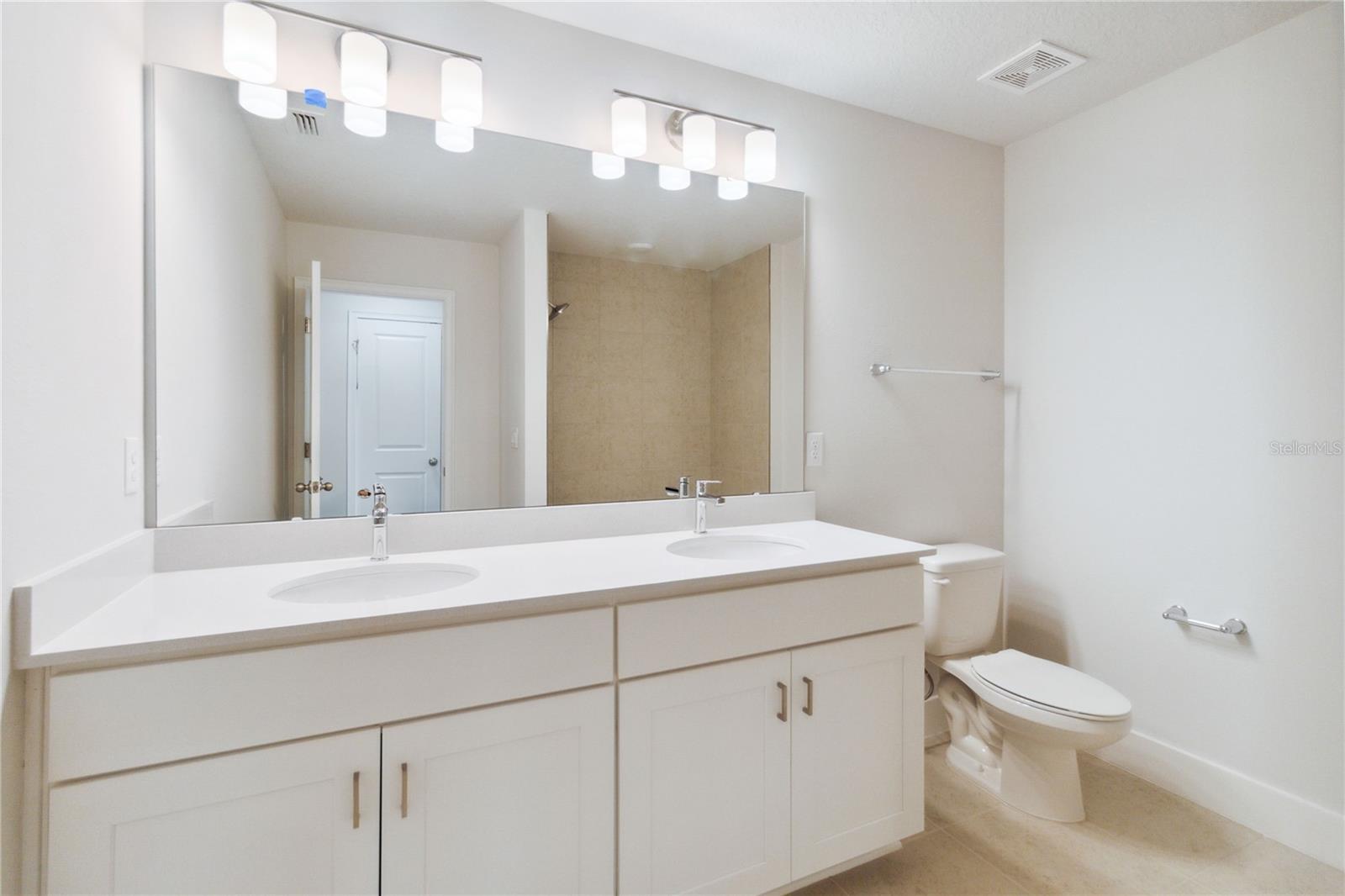 Image 14 of 45 For 3307 Grande Heron Drive