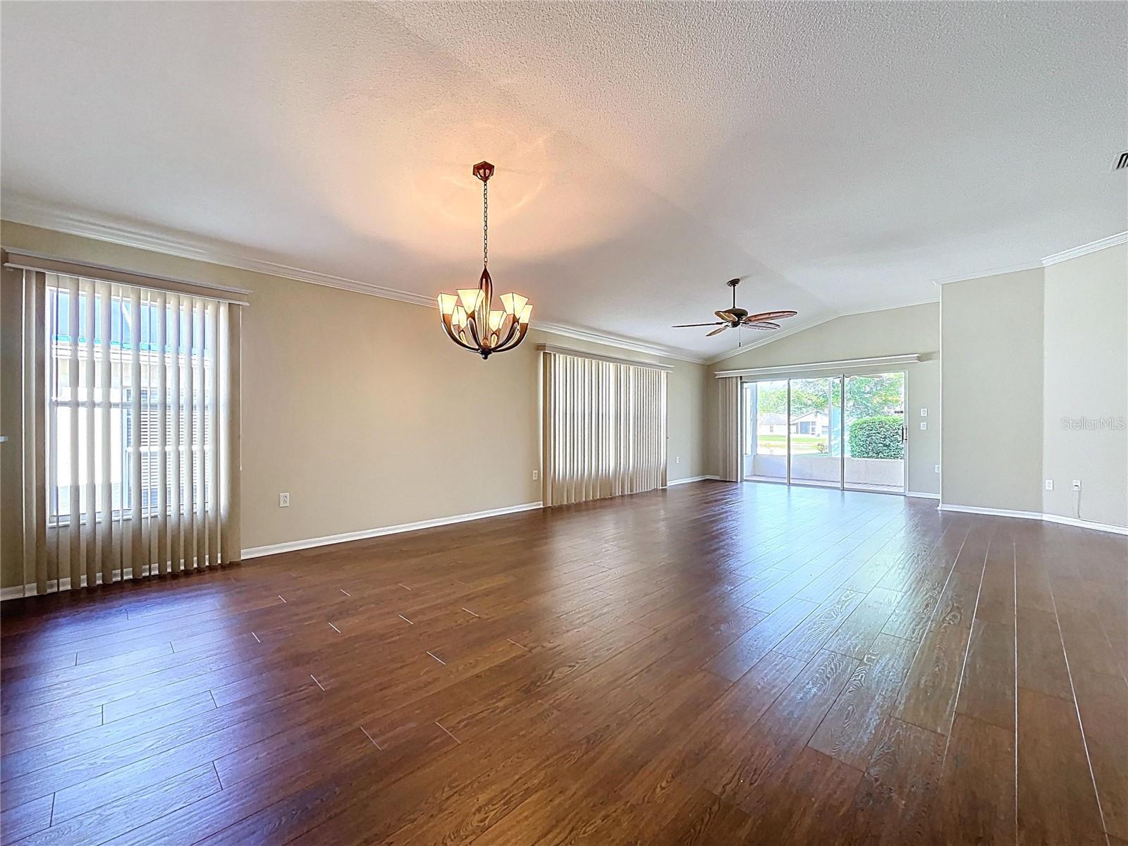 Image 9 of 68 For 1006 Sweet Jasmine Drive
