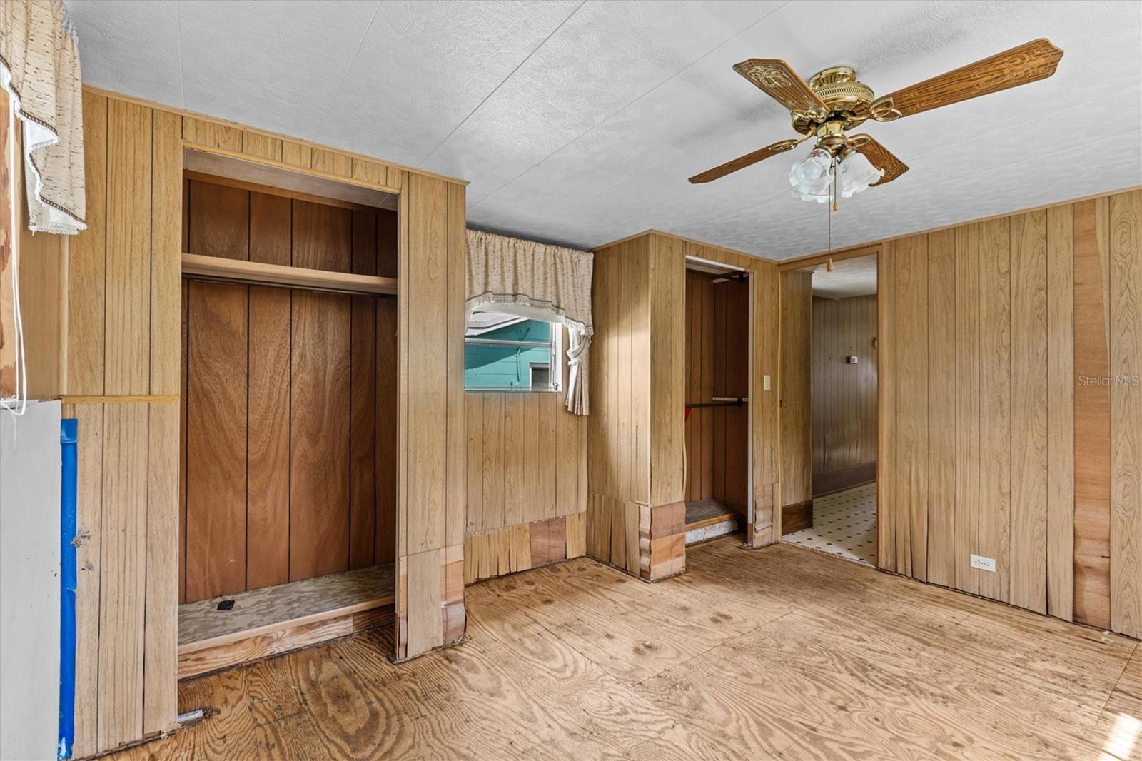 Image 27 of 42 For 5266 Palisade Drive