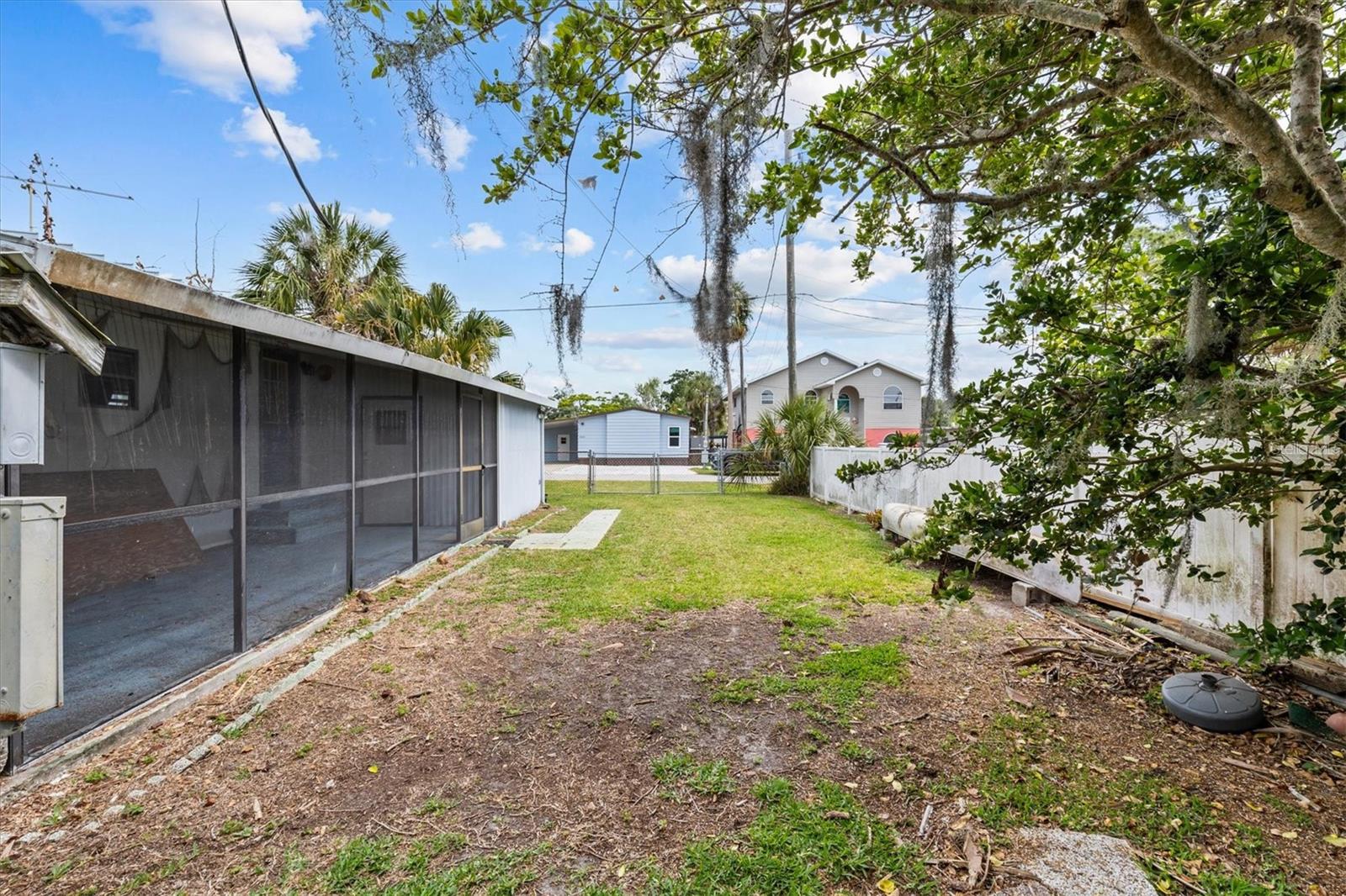 Image 31 of 42 For 5266 Palisade Drive