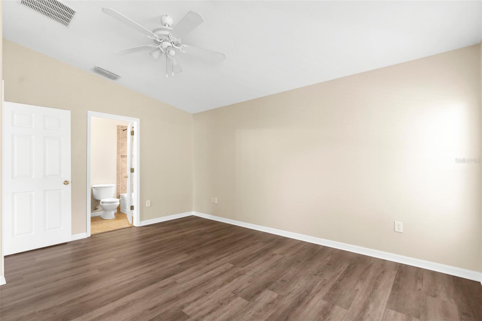 Image 31 of 33 For 3410 Thistledown Lane