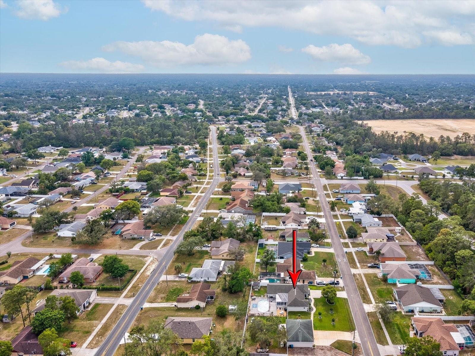 Listing photo id 59 for 13052 Drysdale Street