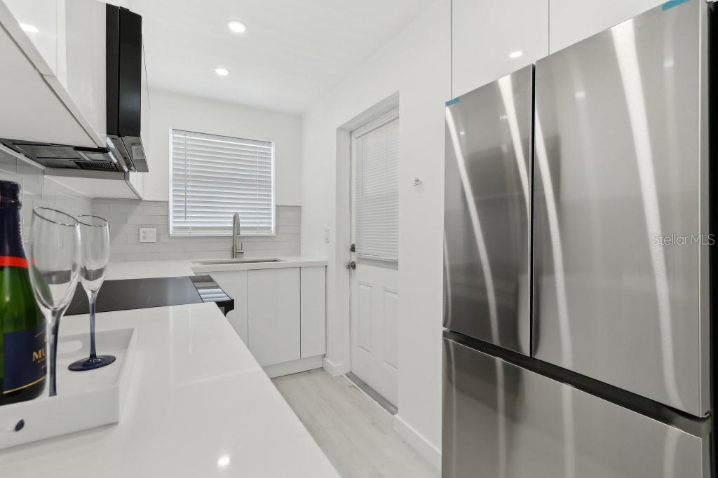 Image 3 of 25 For 250 Layne Boulevard 113