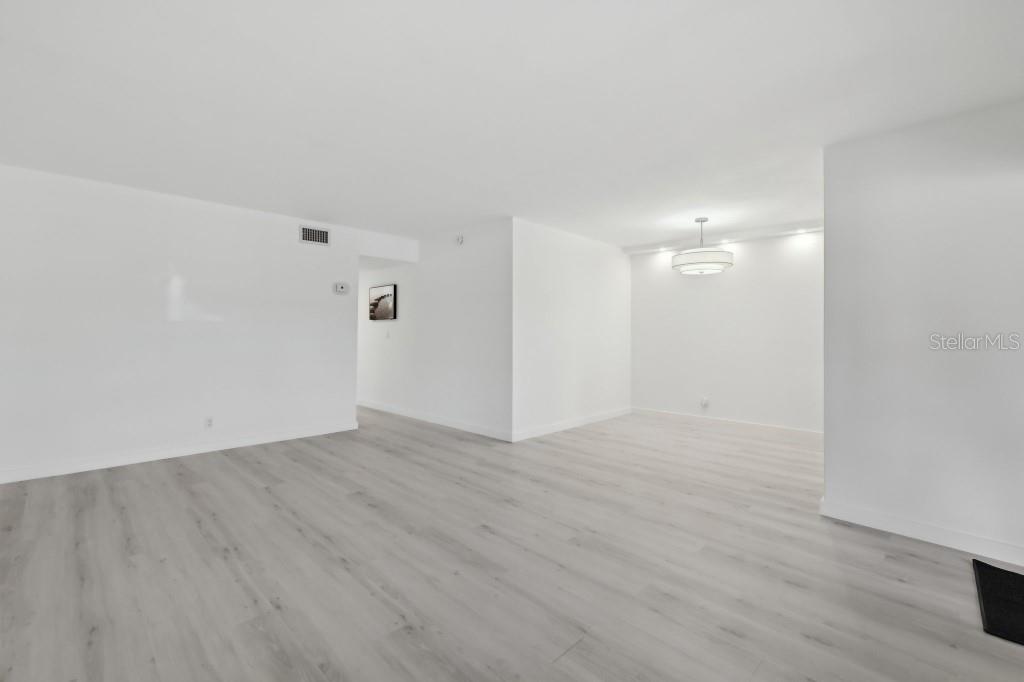 Image 9 of 25 For 250 Layne Boulevard 113