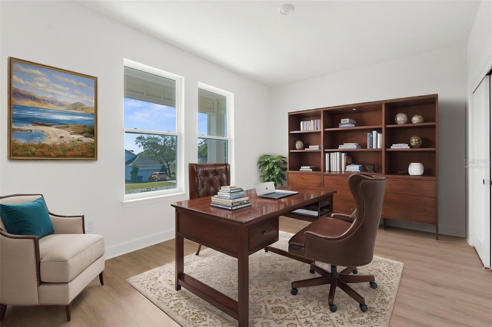 Listing photo id 12 for 14042 Amero Lane