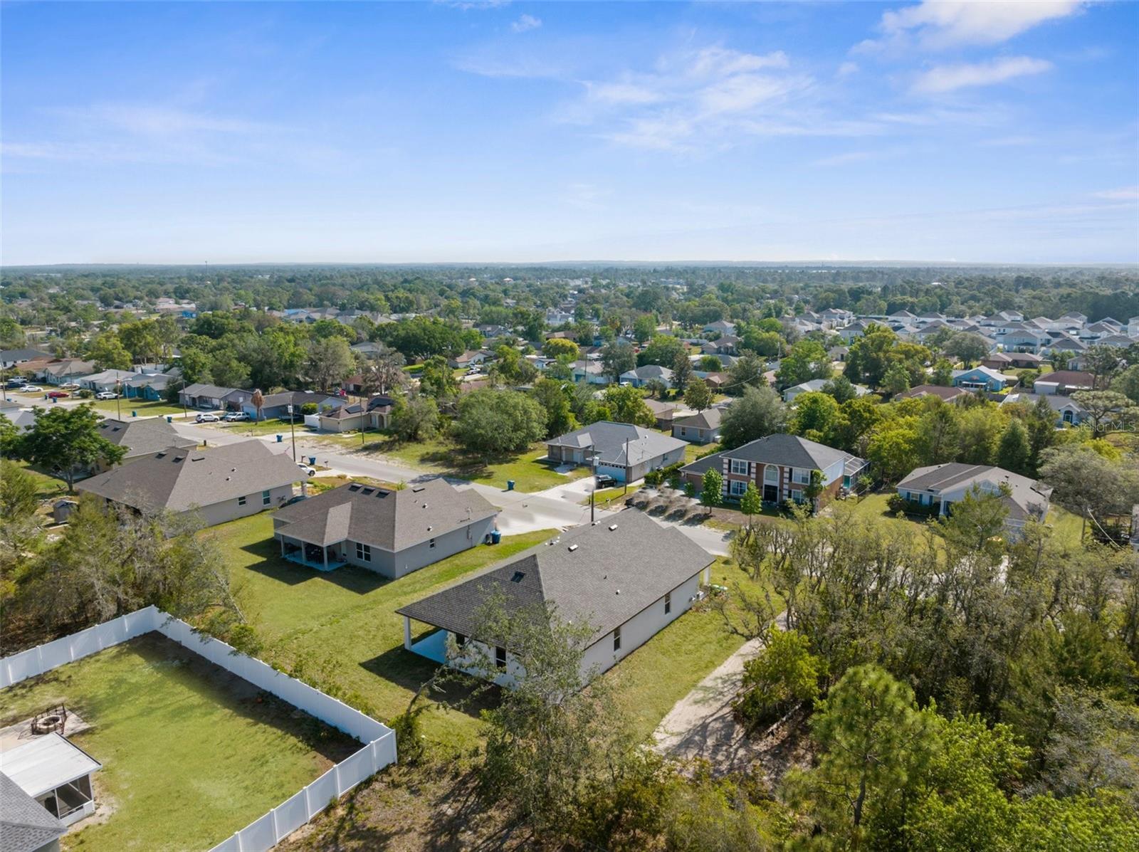 Listing photo id 50 for 14042 Amero Lane