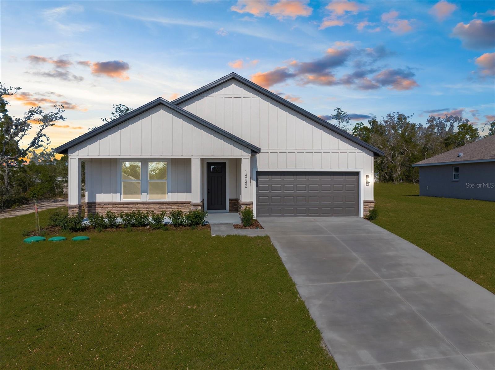 Listing photo id 54 for 14042 Amero Lane