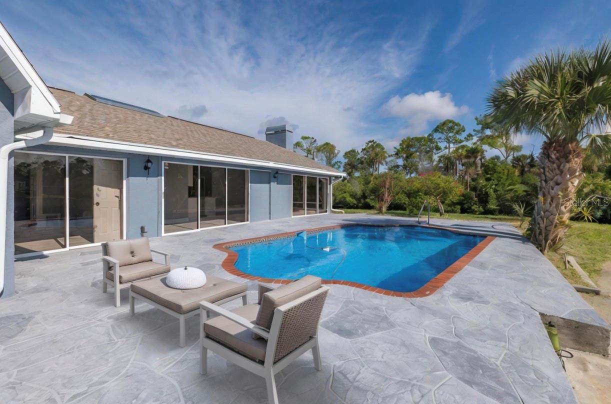Listing photo id 35 for 9930 San Diego Way
