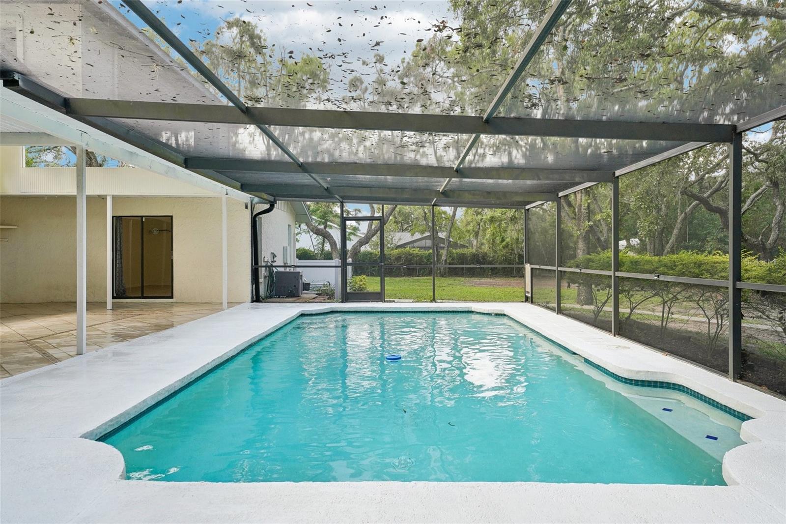 Image 46 of 89 For 18633 Oak Way Drive