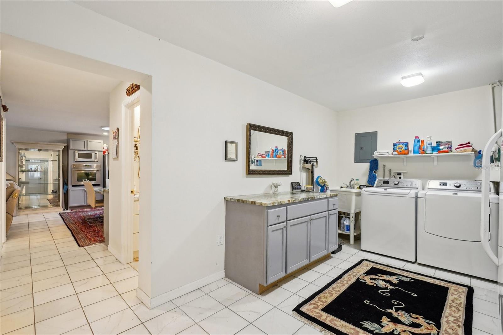 Image 77 of 89 For 18633 Oak Way Drive