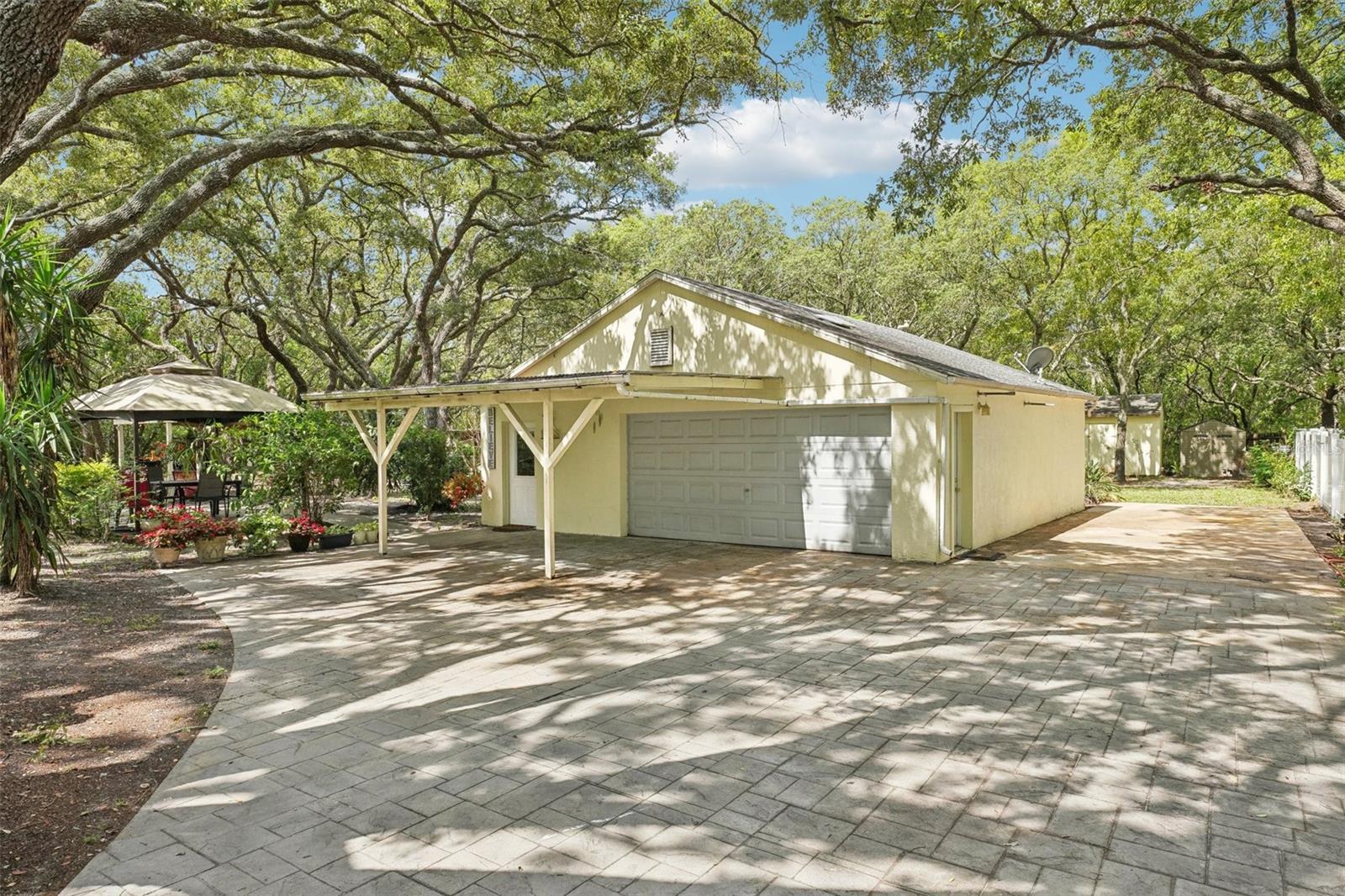 Image 85 of 89 For 18633 Oak Way Drive