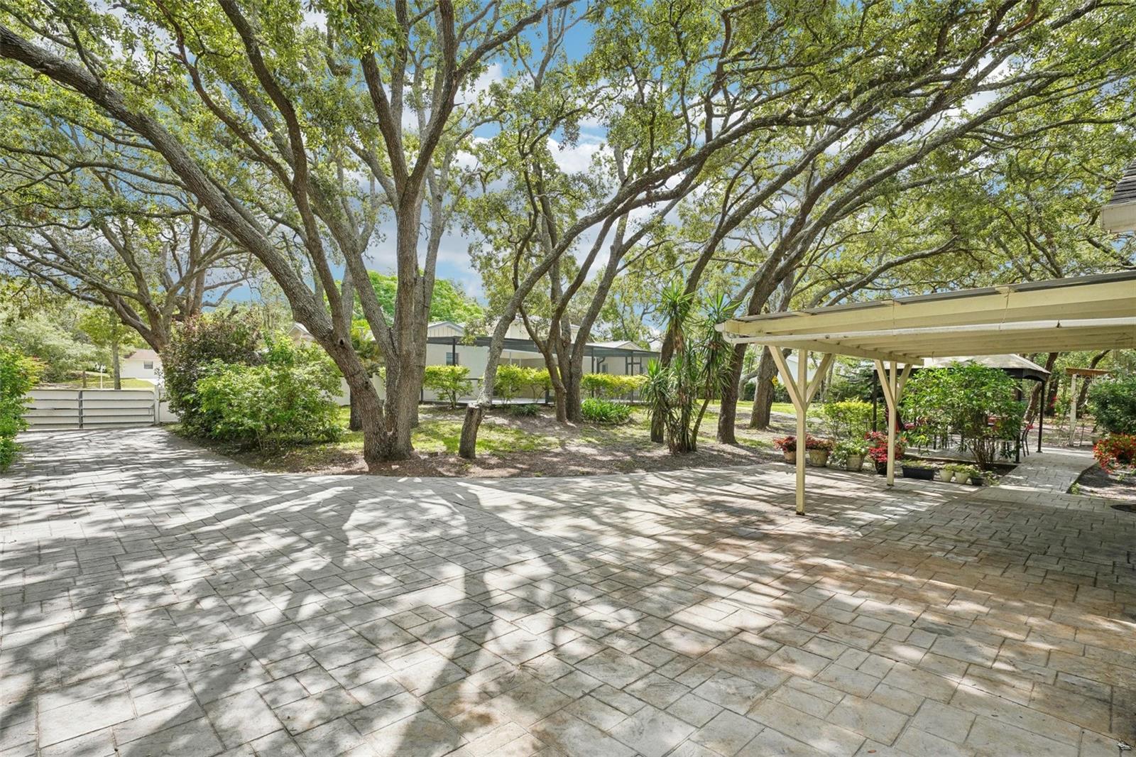 Image 86 of 89 For 18633 Oak Way Drive