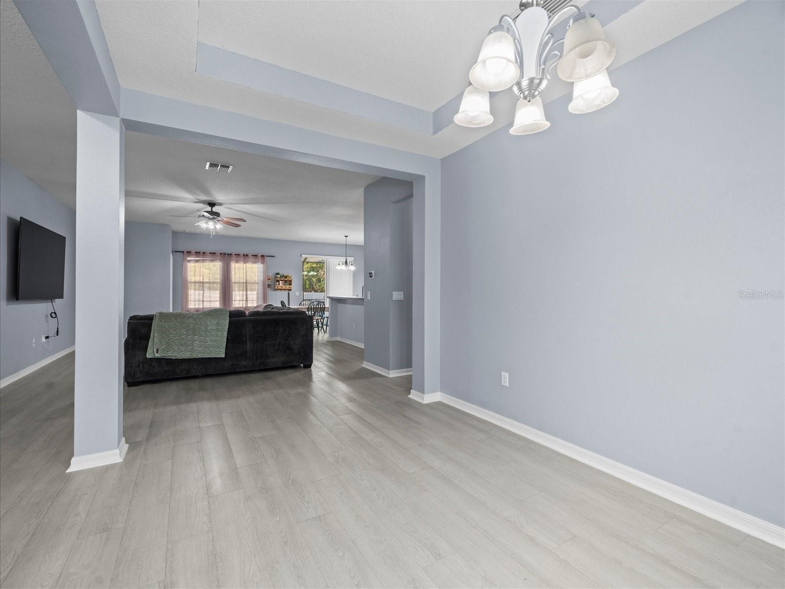 Image 10 of 57 For 6273 Pinehurst Drive