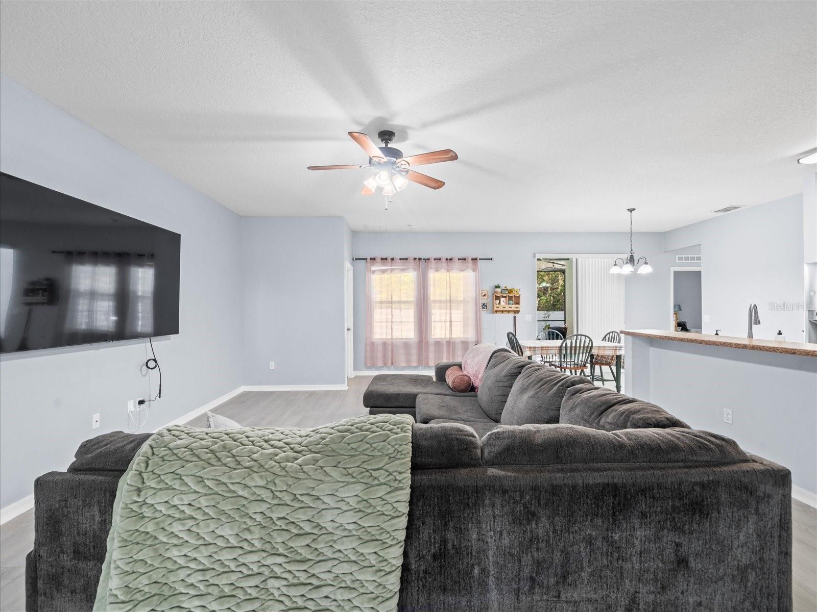 Image 12 of 57 For 6273 Pinehurst Drive
