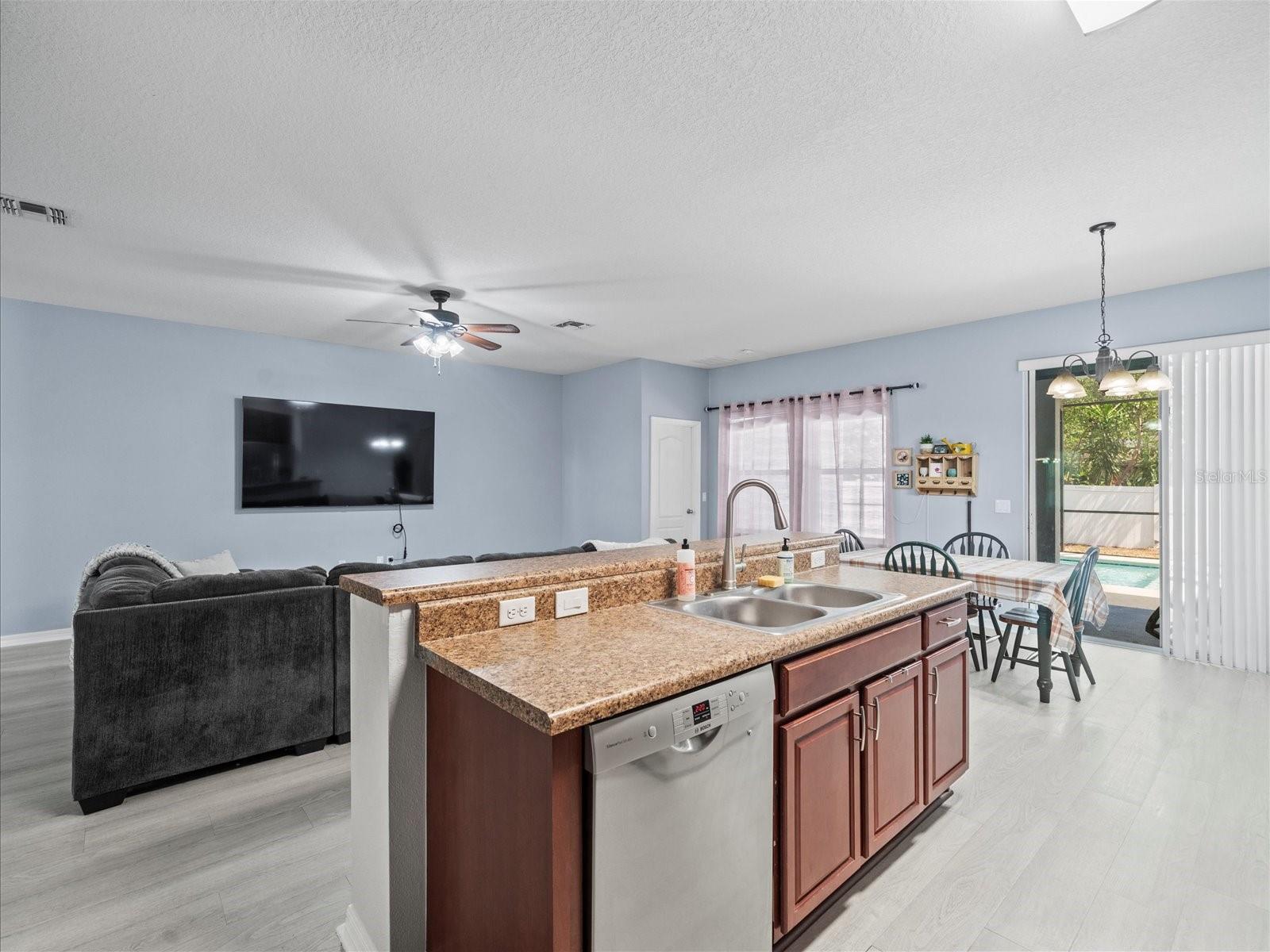 Image 23 of 57 For 6273 Pinehurst Drive