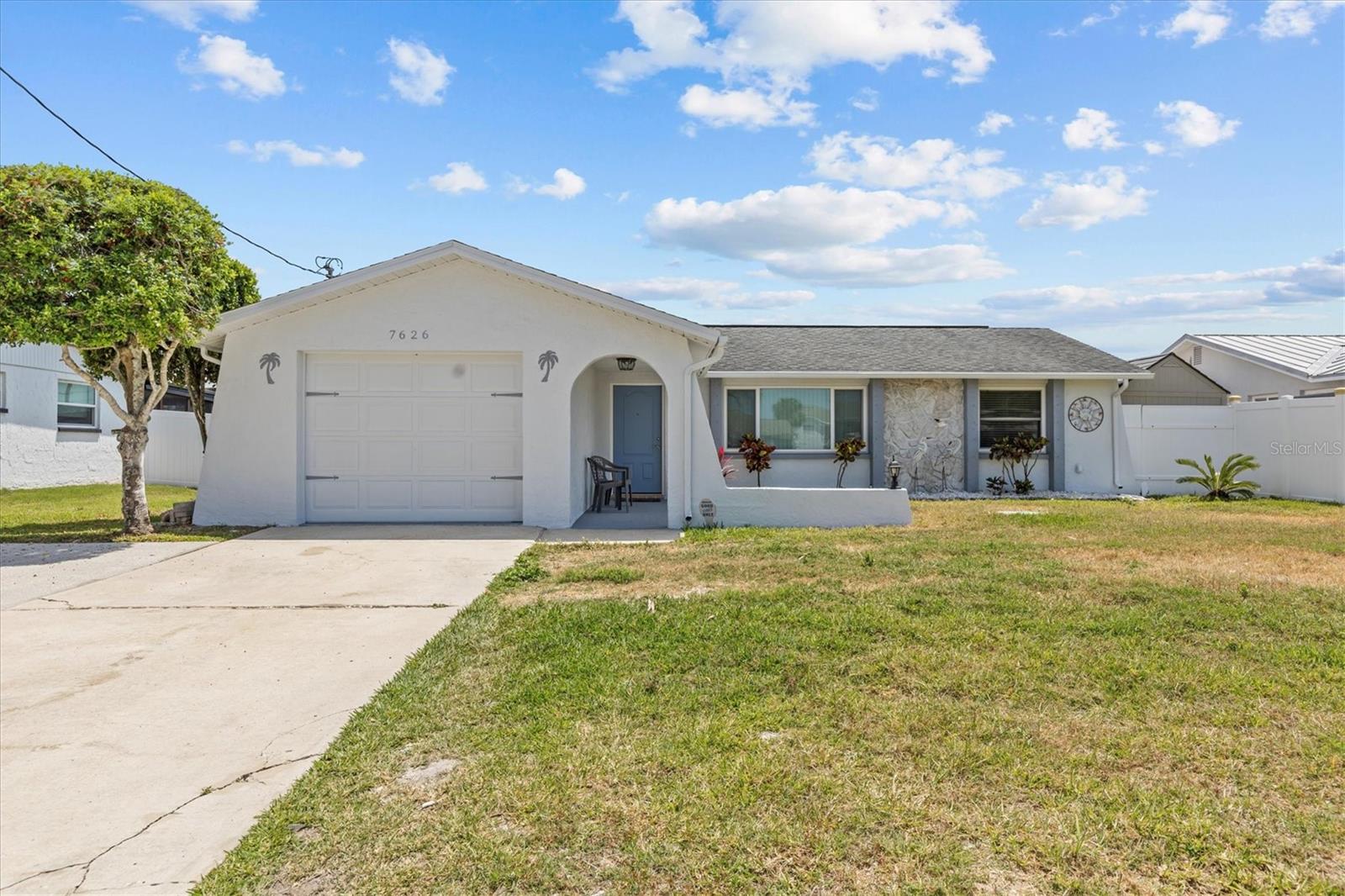 Image 2 of 53 For 7626 Hatteras Drive