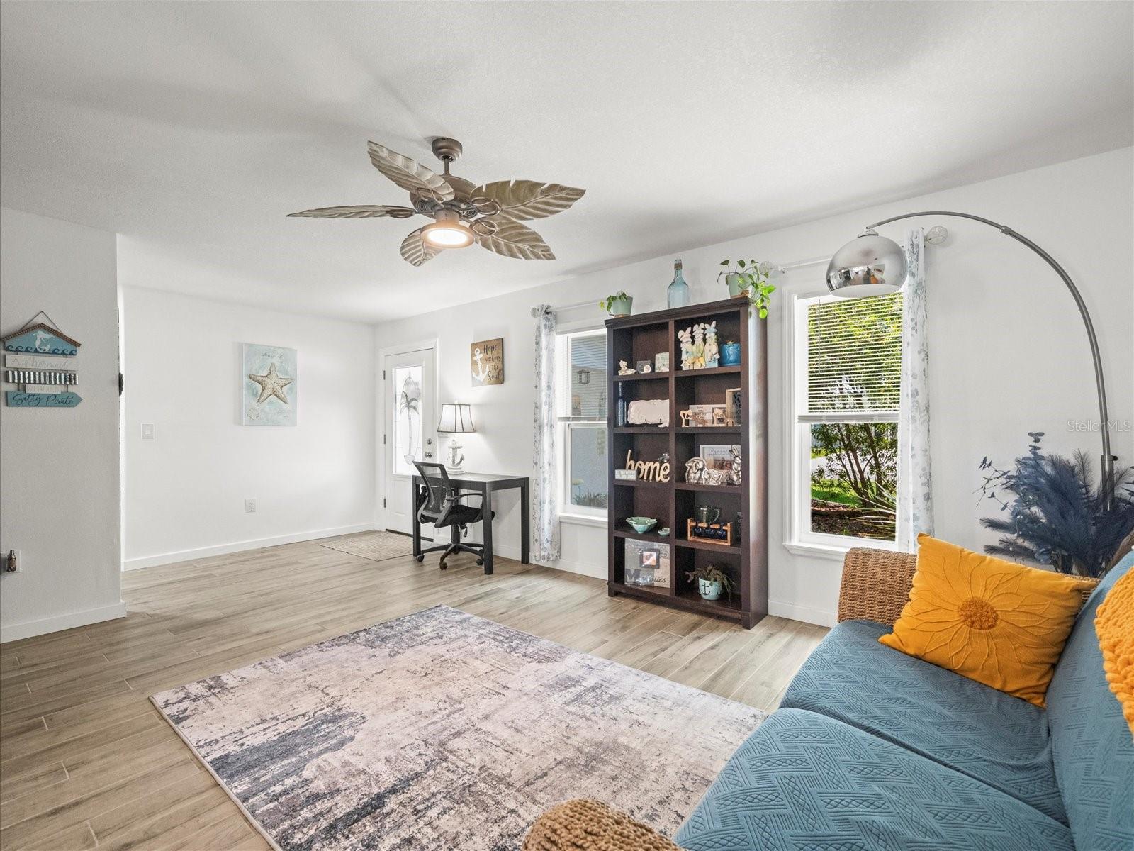 Image 14 of 78 For 4128 Camelia Drive