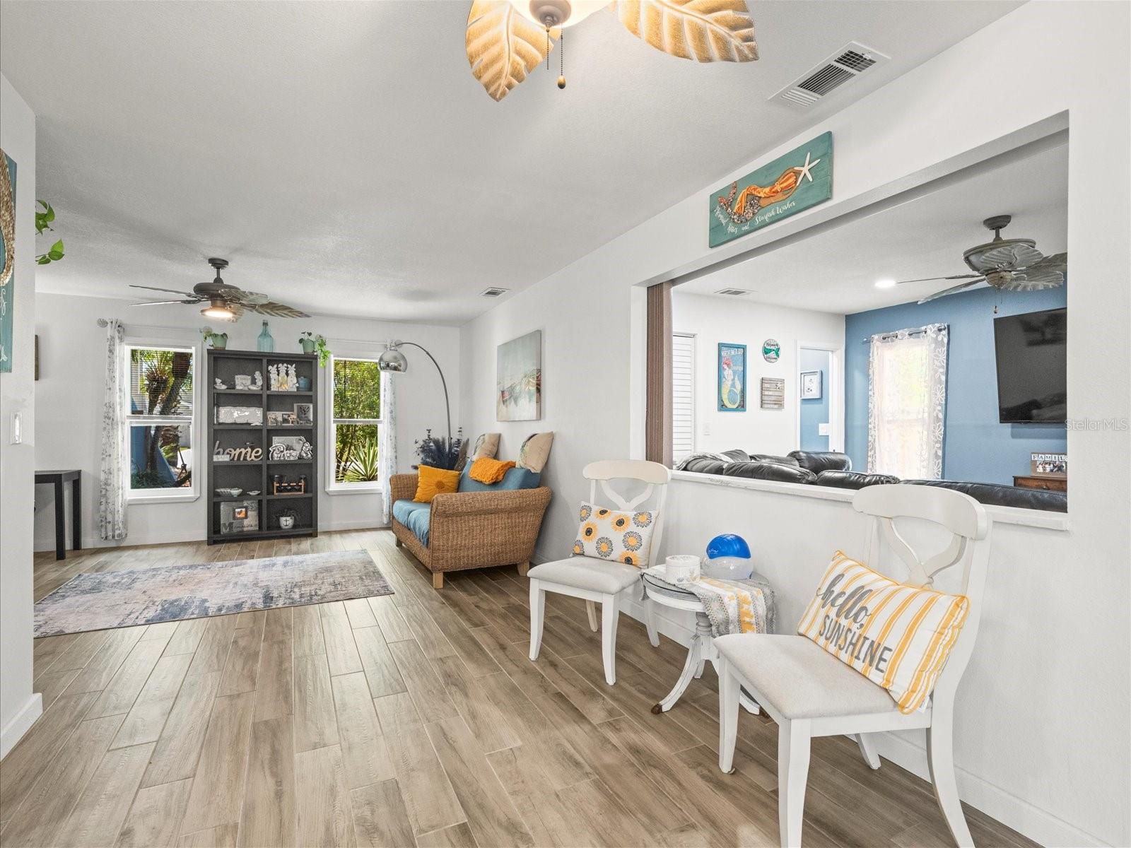 Image 17 of 78 For 4128 Camelia Drive