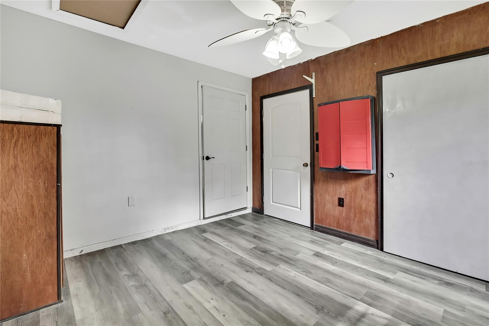 Image 20 of 35 For 5113 Cedar Lane