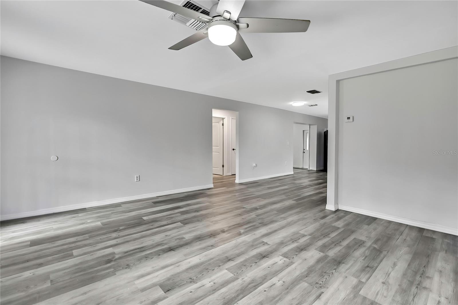 Image 9 of 35 For 5113 Cedar Lane
