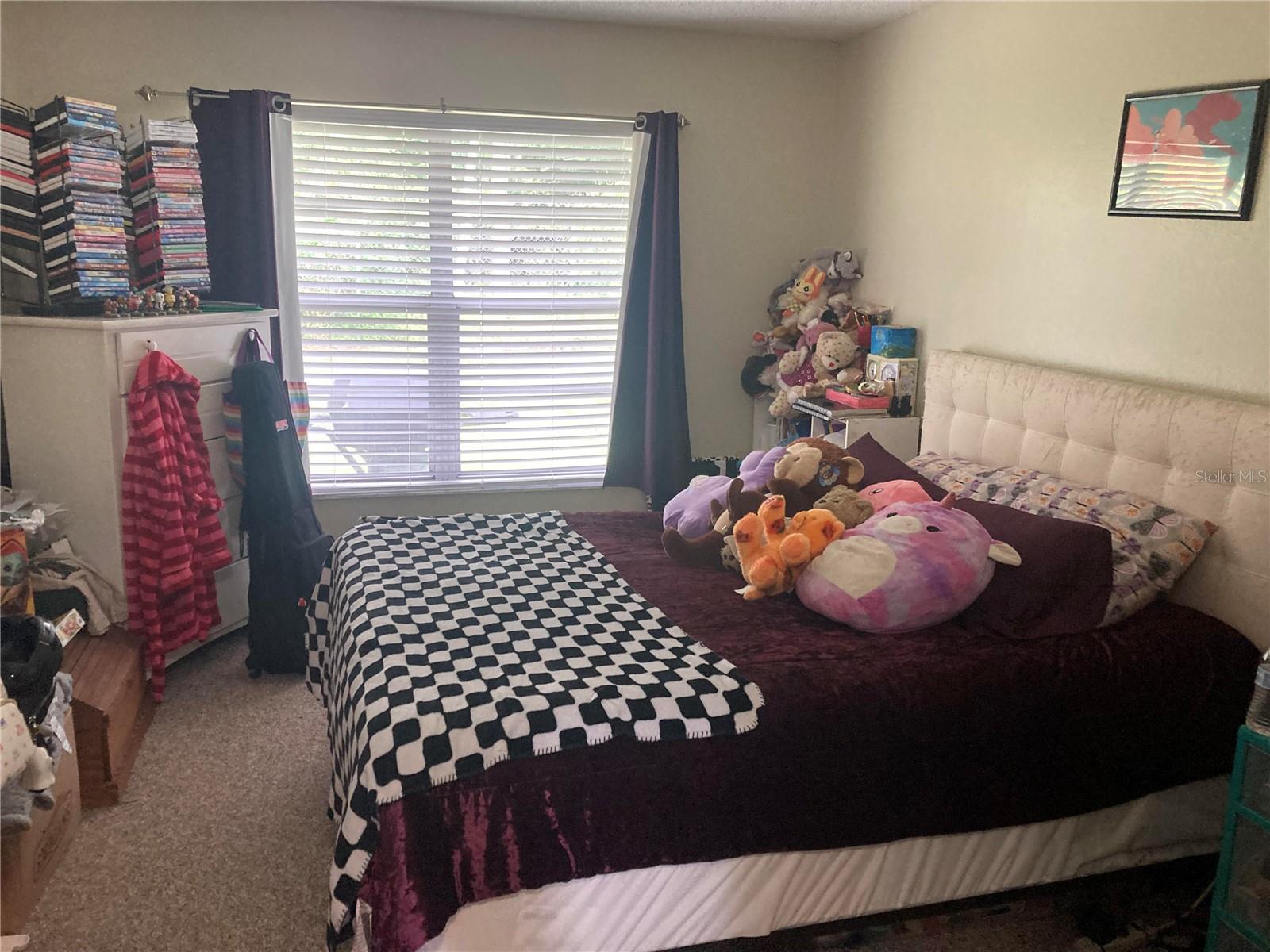 Listing photo id 16 for 2850 Westmoreland Court