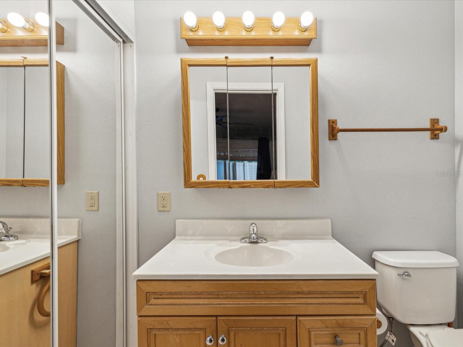 Image 31 of 65 For 11512 Yellow Birch Court