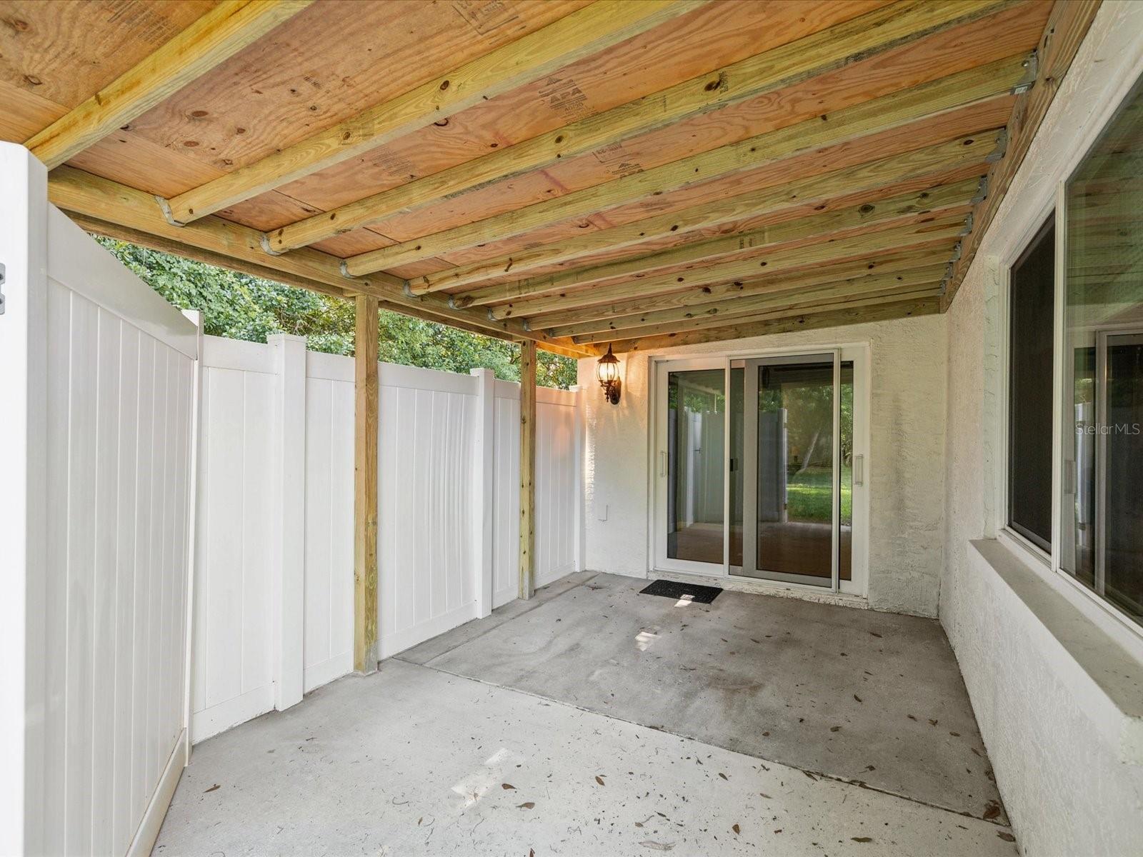 Image 33 of 65 For 11512 Yellow Birch Court