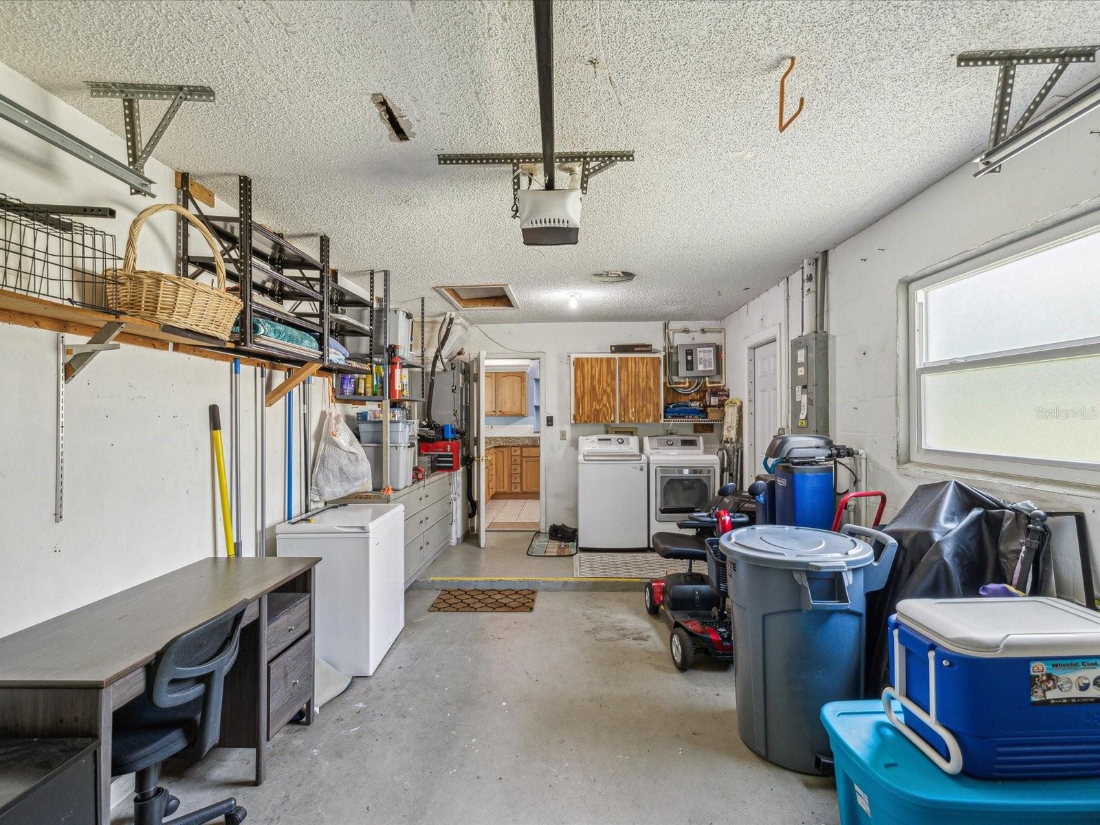 Image 35 of 65 For 11512 Yellow Birch Court
