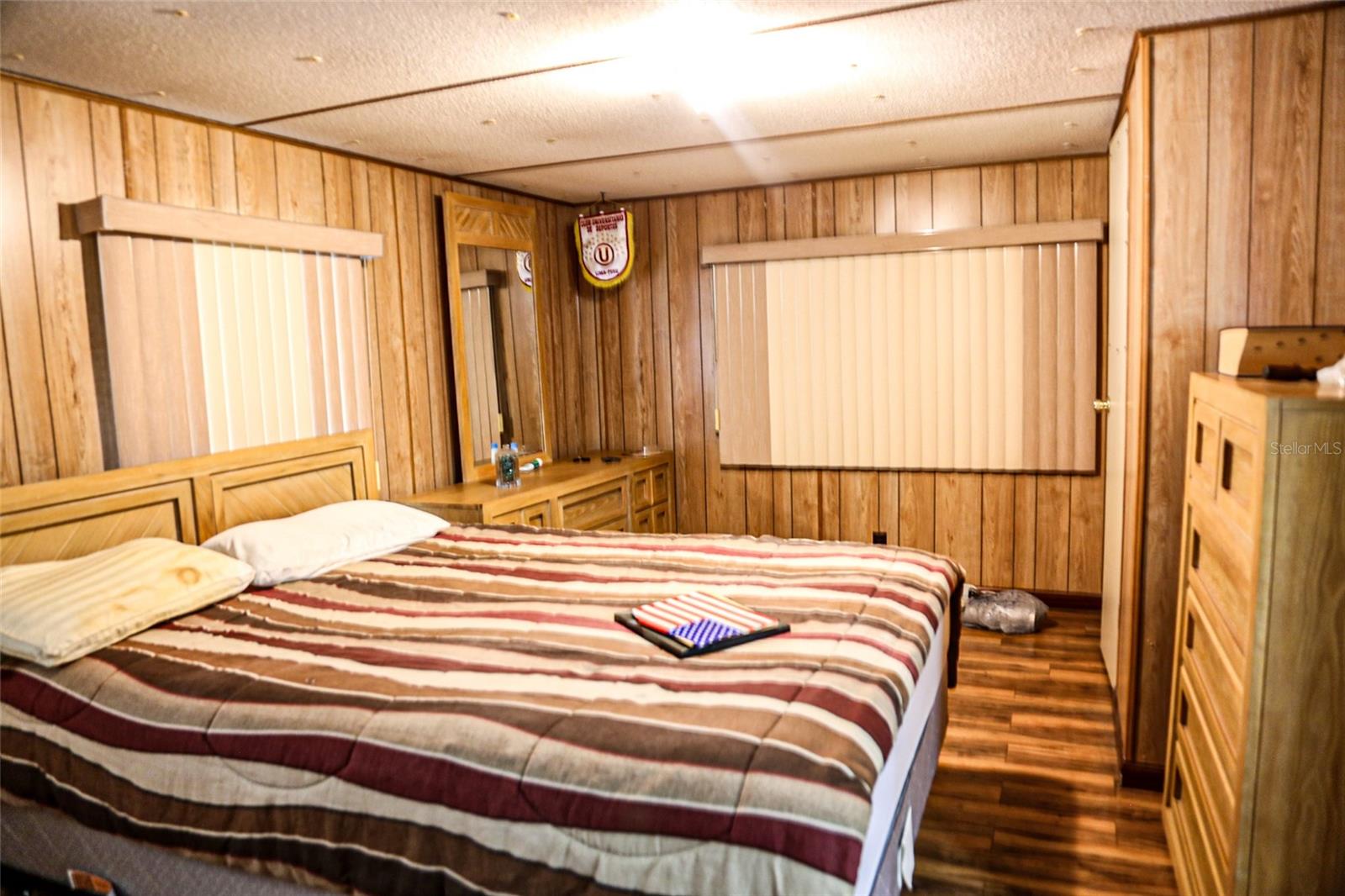 Image 10 of 20 For 29257 Glenwood Street