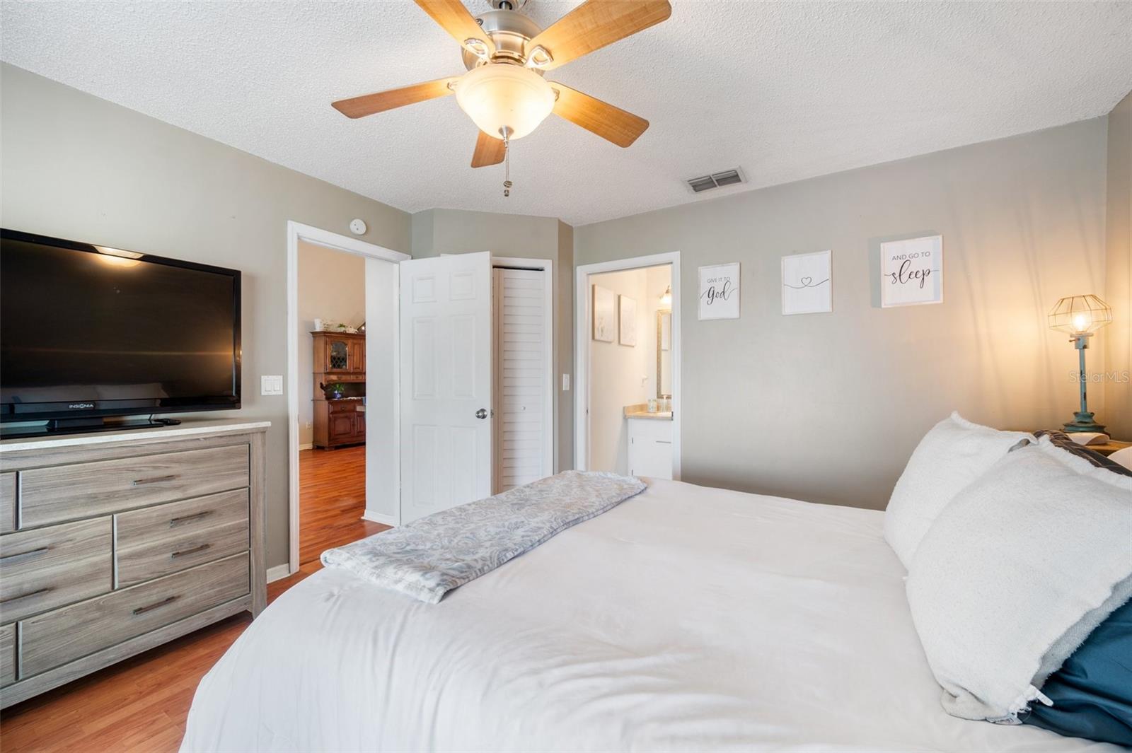 Image 29 of 63 For 1486 Loman Court