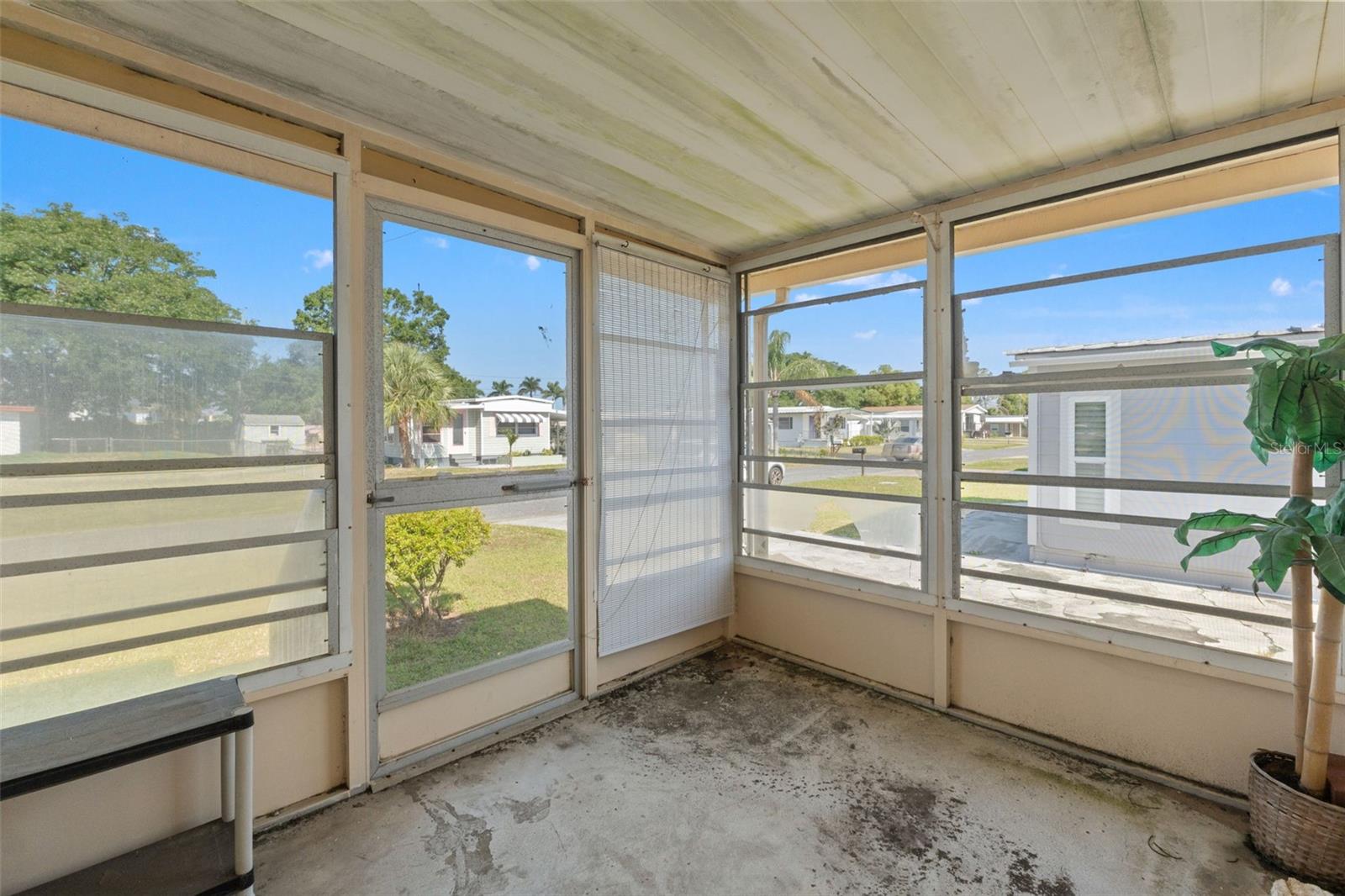 Image 16 of 26 For 1810 Speck Drive