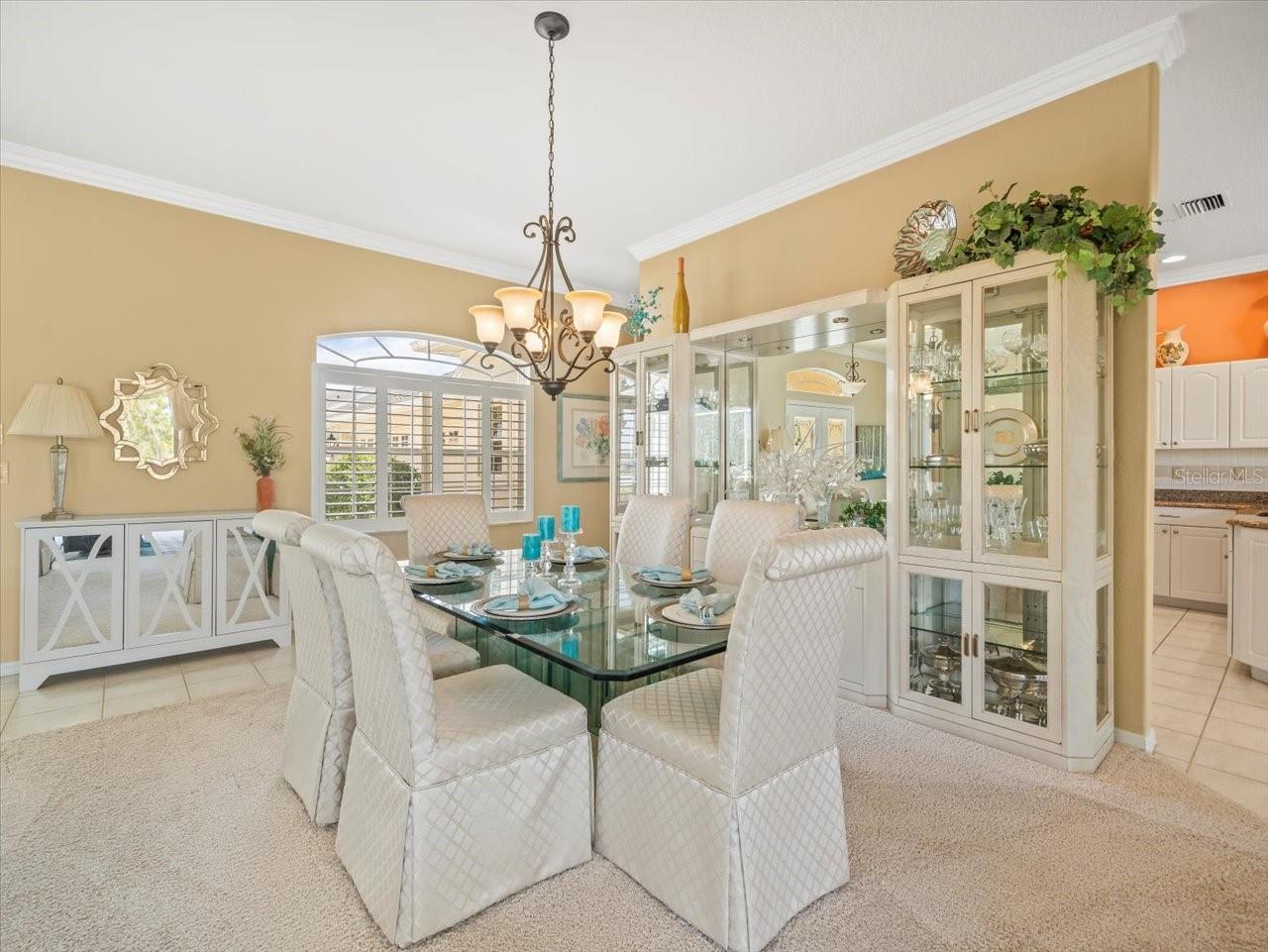 Listing photo id 10 for 9216 Tarleton Circle