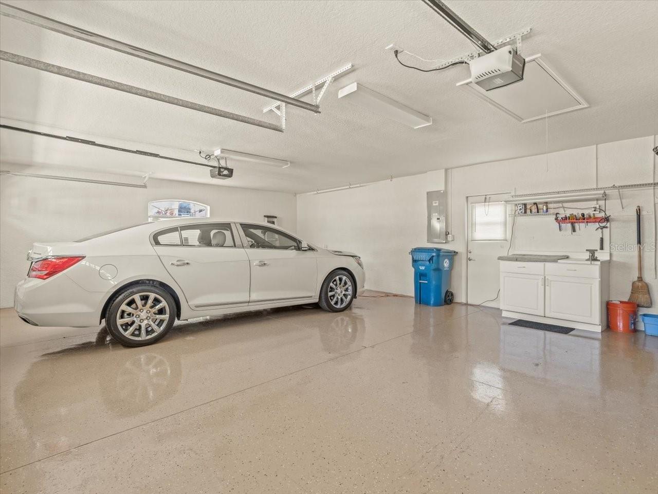 Listing photo id 21 for 9216 Tarleton Circle