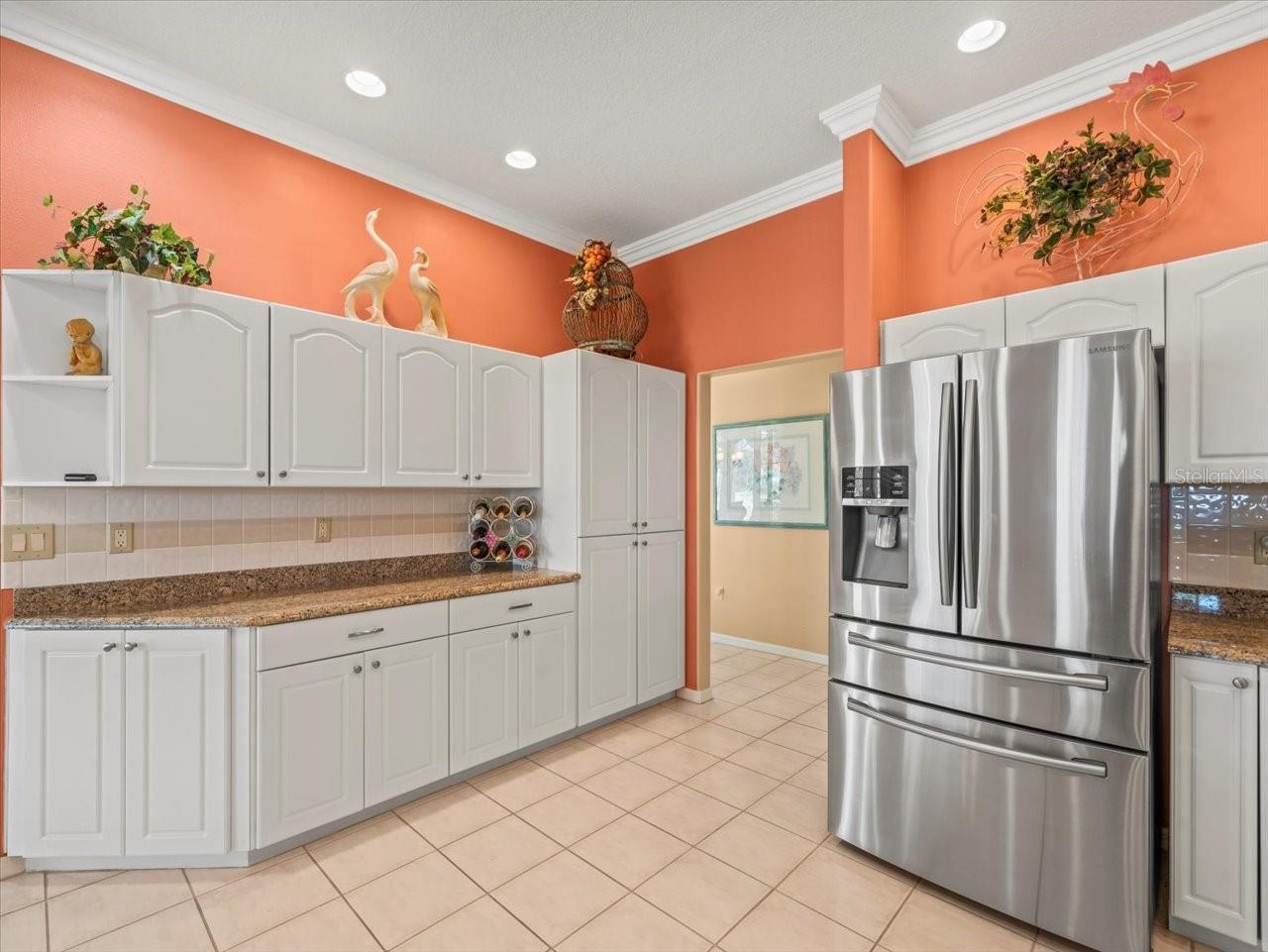 Listing photo id 31 for 9216 Tarleton Circle