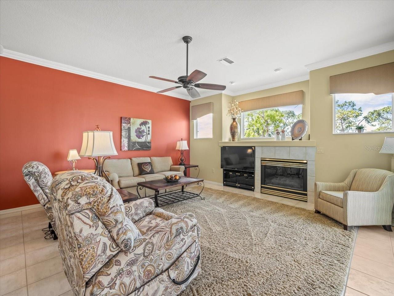 Listing photo id 35 for 9216 Tarleton Circle