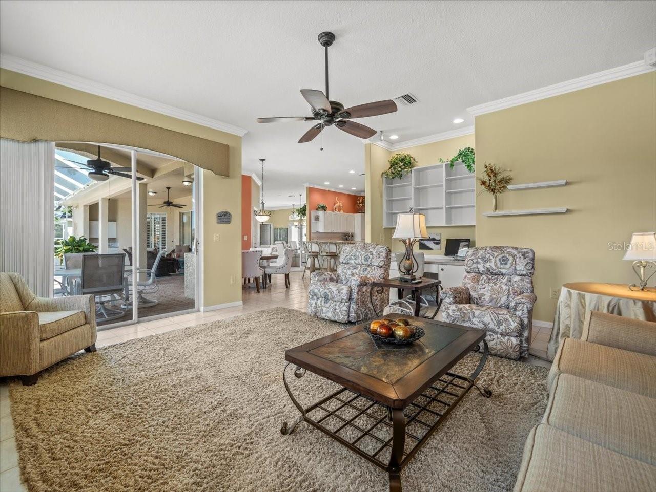 Listing photo id 37 for 9216 Tarleton Circle