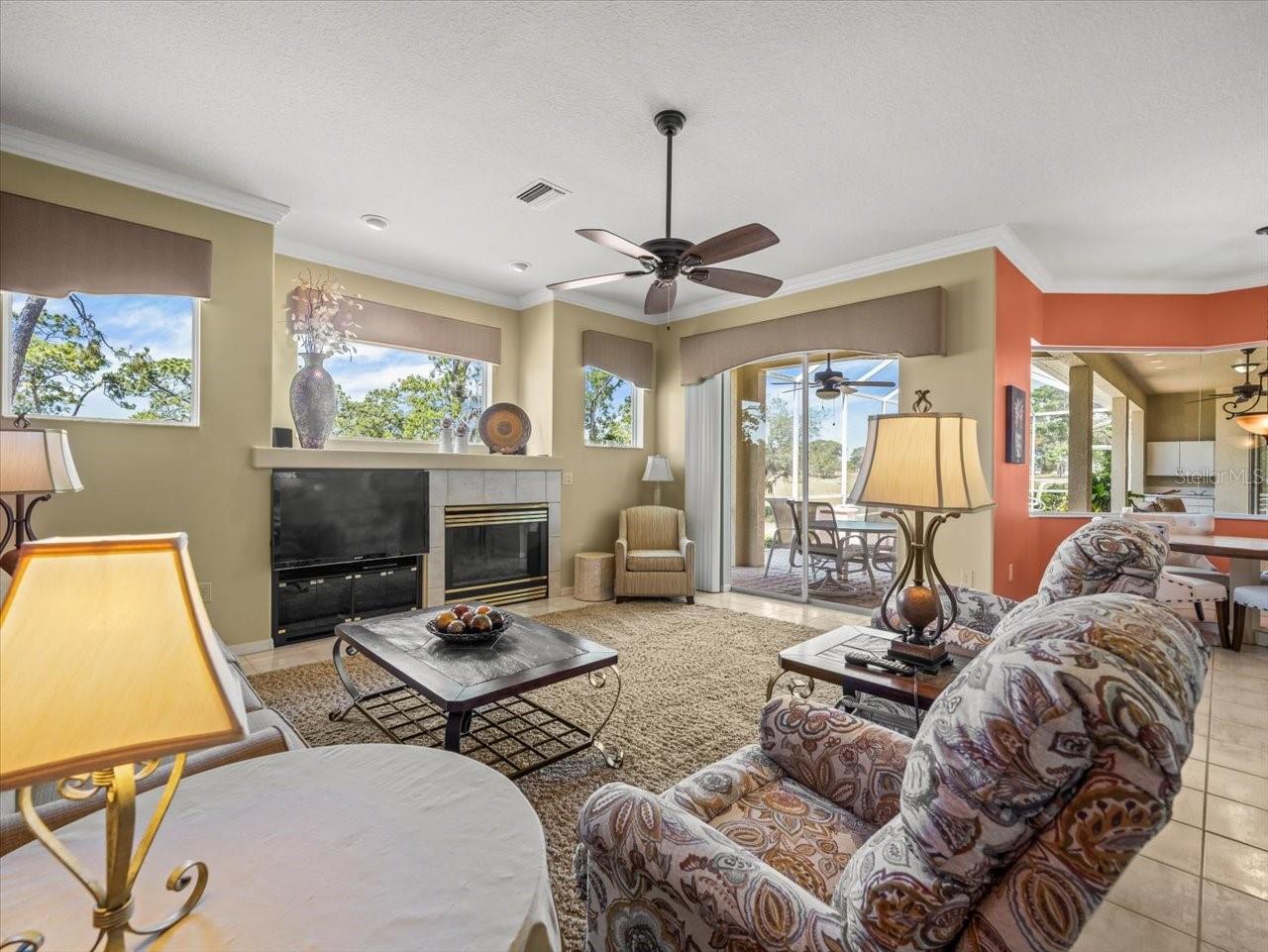 Listing photo id 39 for 9216 Tarleton Circle