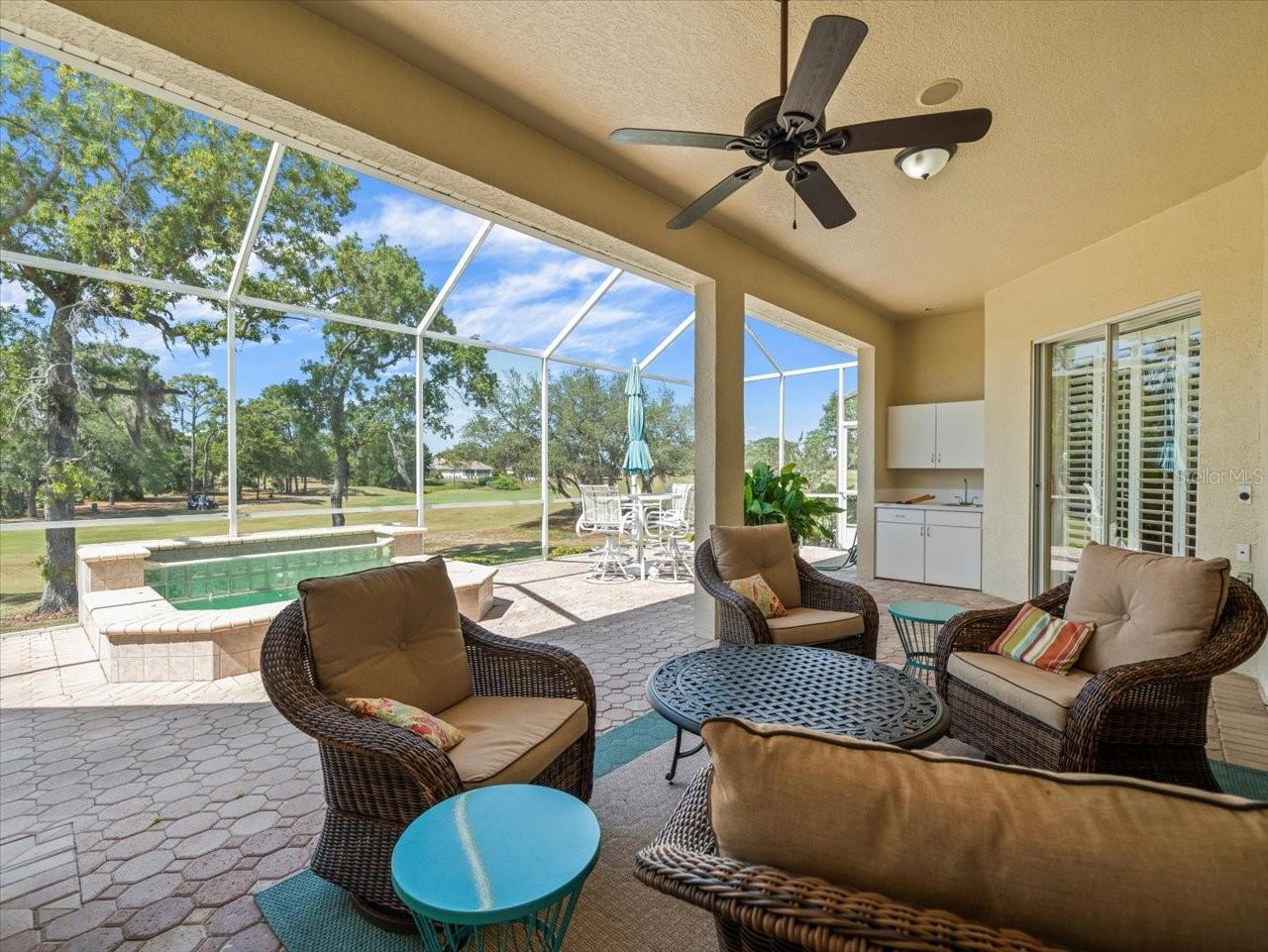 Listing photo id 41 for 9216 Tarleton Circle