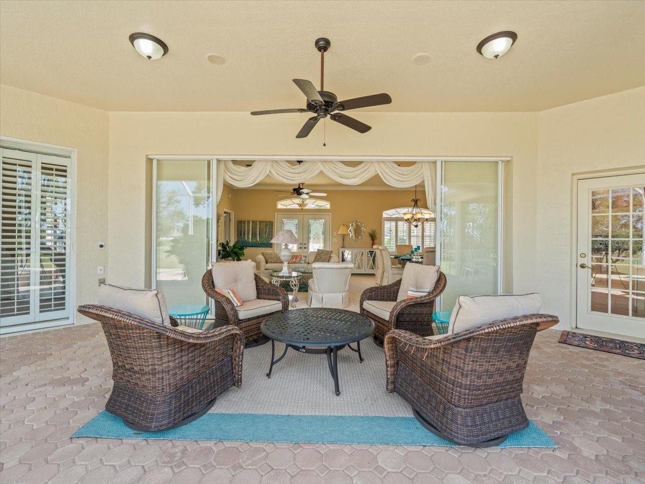 Listing photo id 46 for 9216 Tarleton Circle