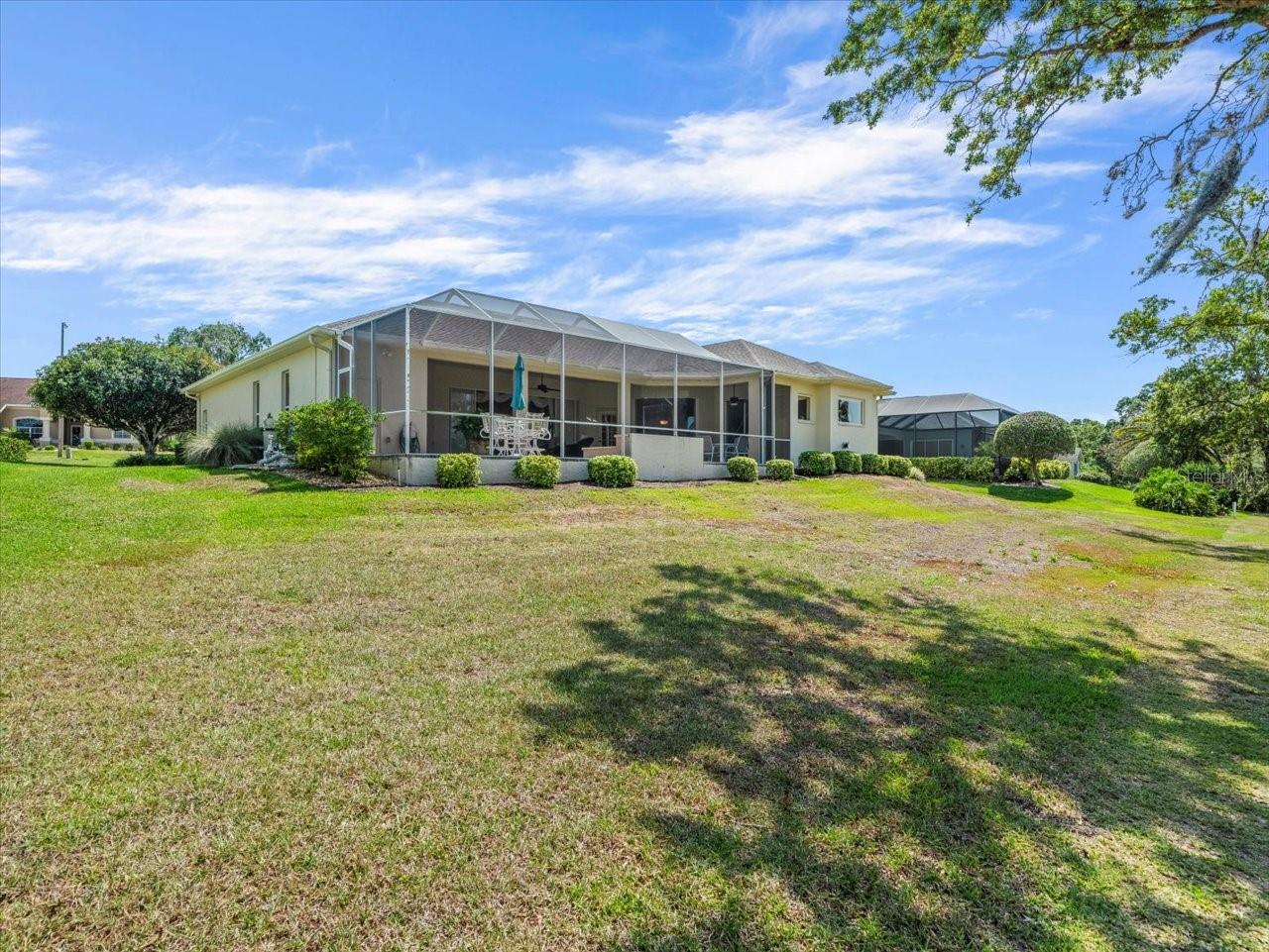 Listing photo id 52 for 9216 Tarleton Circle