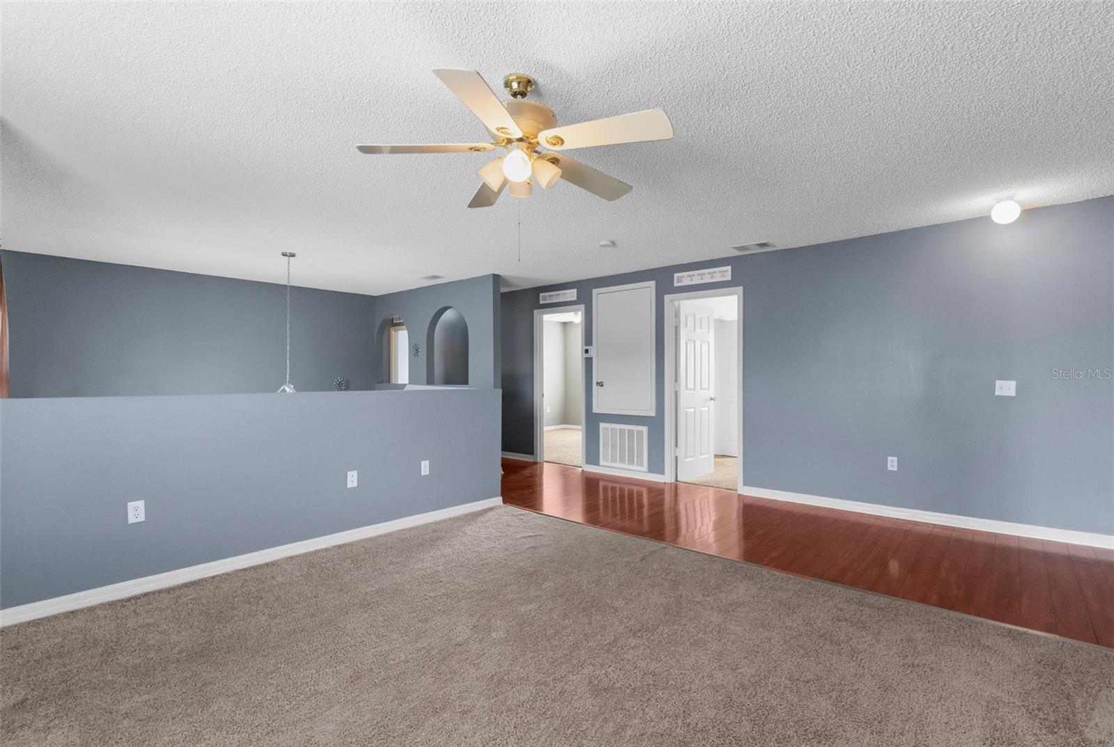 Image 19 of 43 For 6440 Curtiss Lane