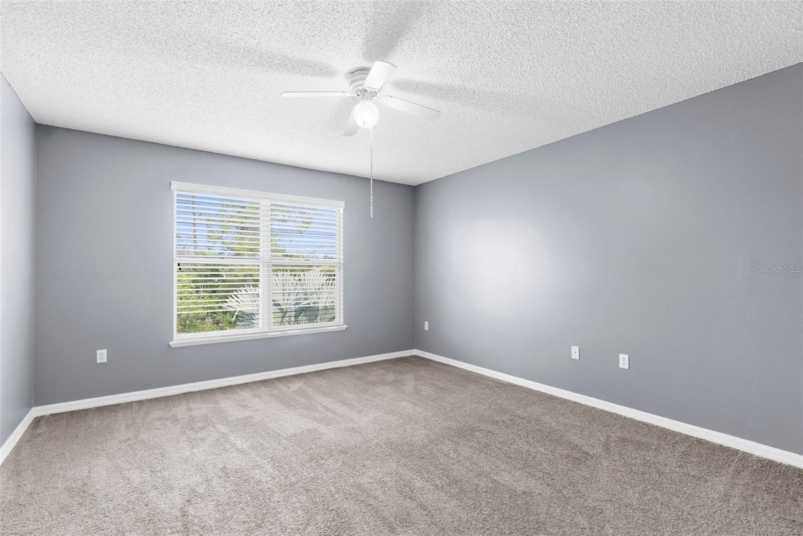 Image 32 of 43 For 6440 Curtiss Lane