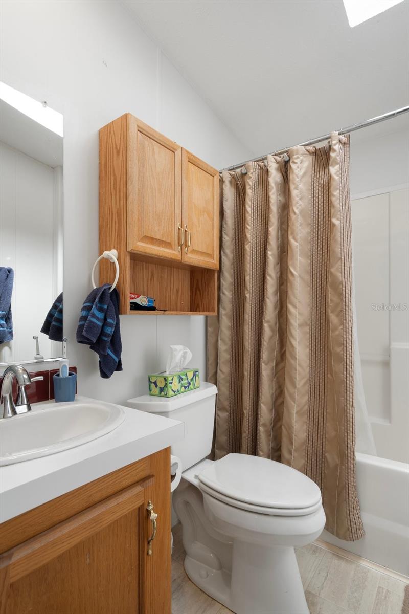 Image 45 of 61 For 20334 Woodside Street